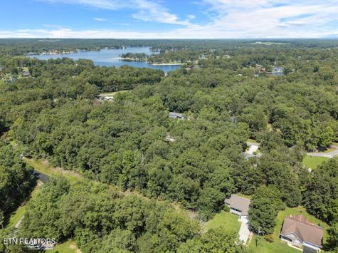 1031 Natchez Trace Crossville TN 38572