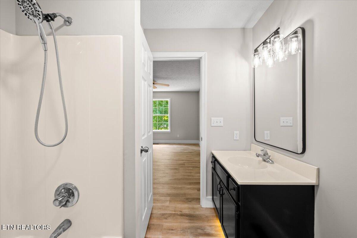 105 Jessica Lane Lafollette TN 37766