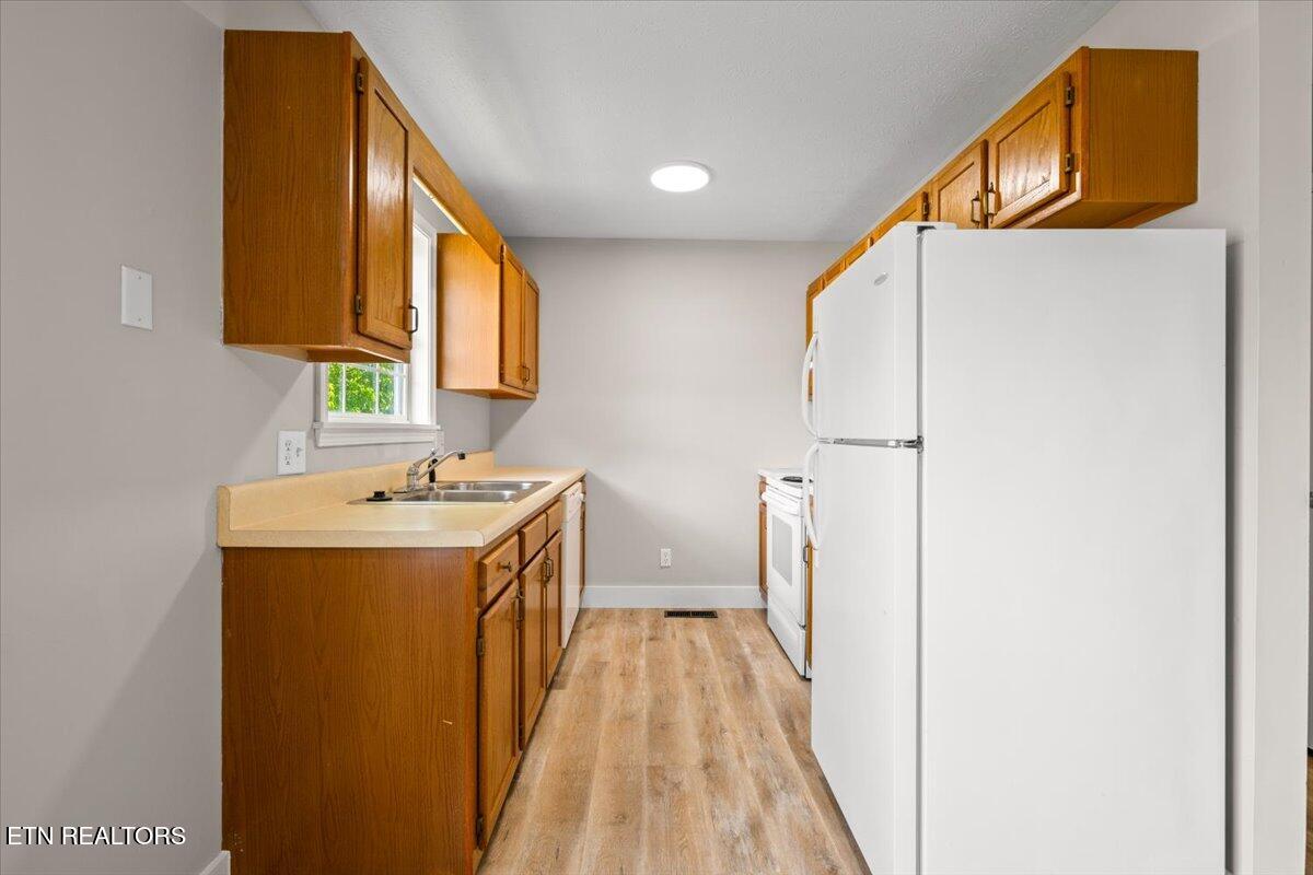 105 Jessica Lane Lafollette TN 37766