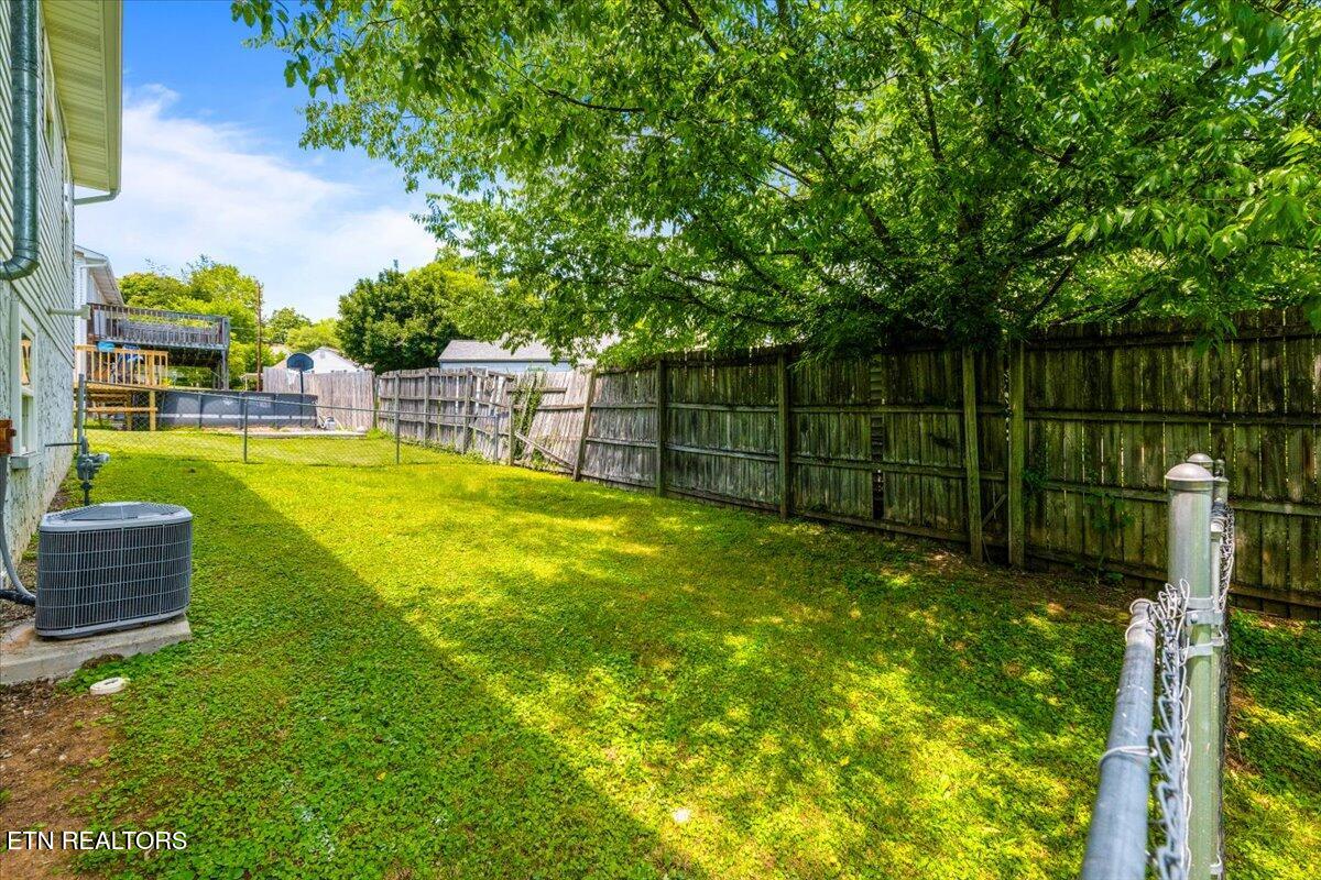 105 Jessica Lane Lafollette TN 37766