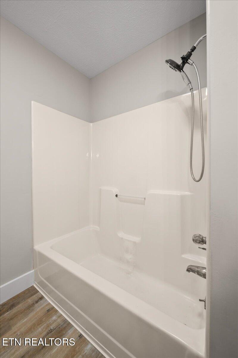 105 Jessica Lane Lafollette TN 37766