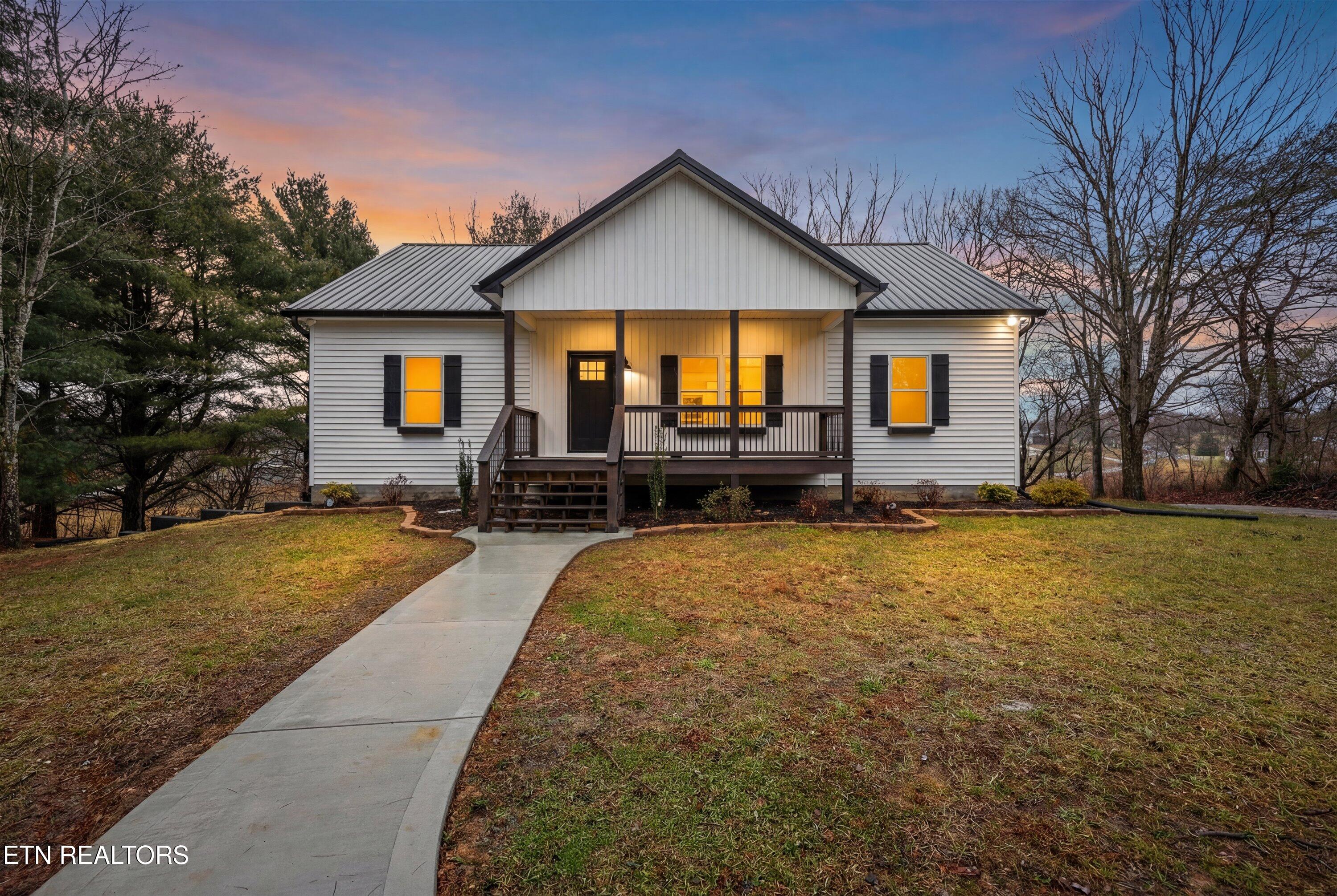 136 Log Lane Jacksboro TN 37757