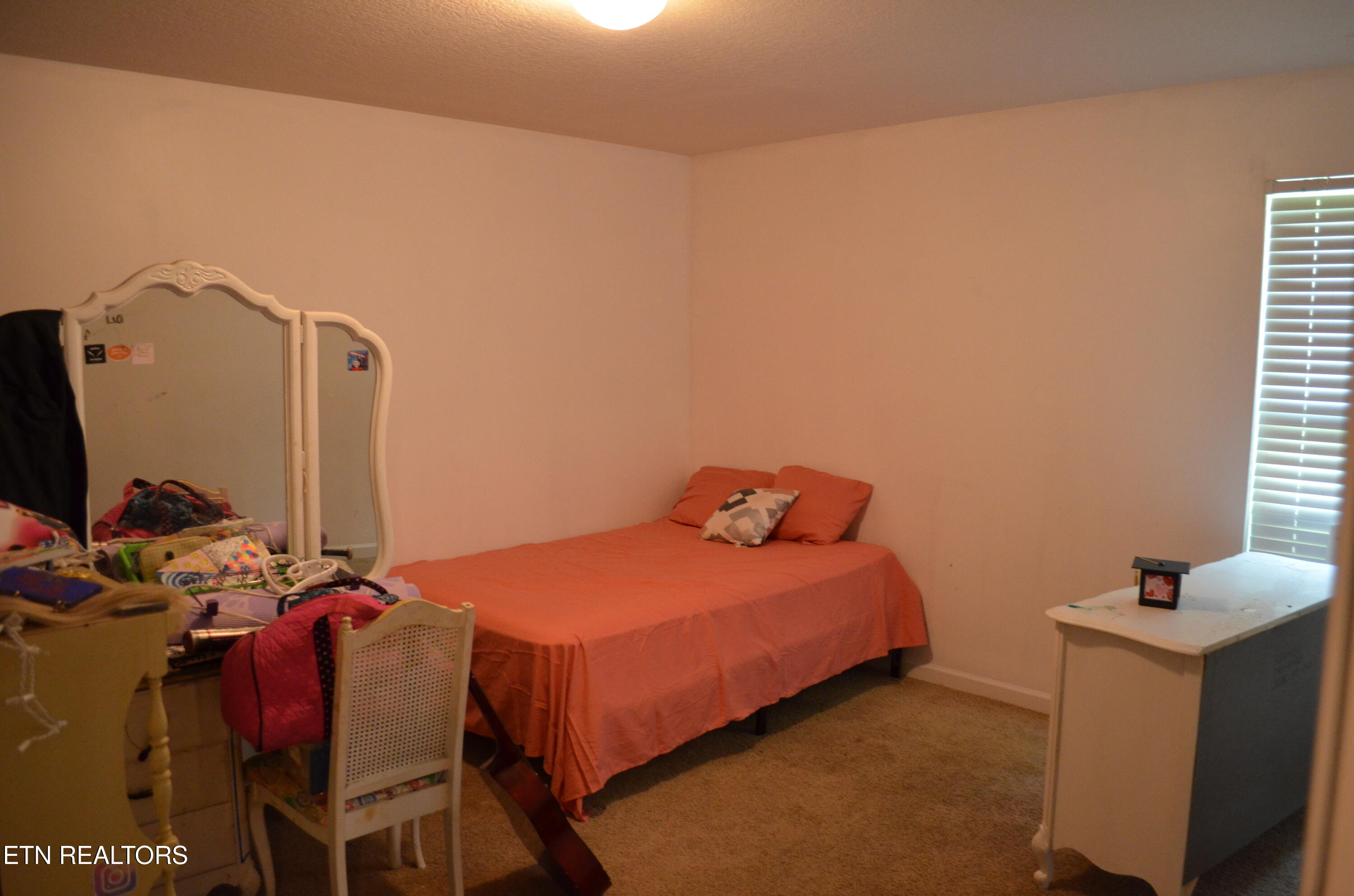 319 Chrysler Lane Powell TN 37849