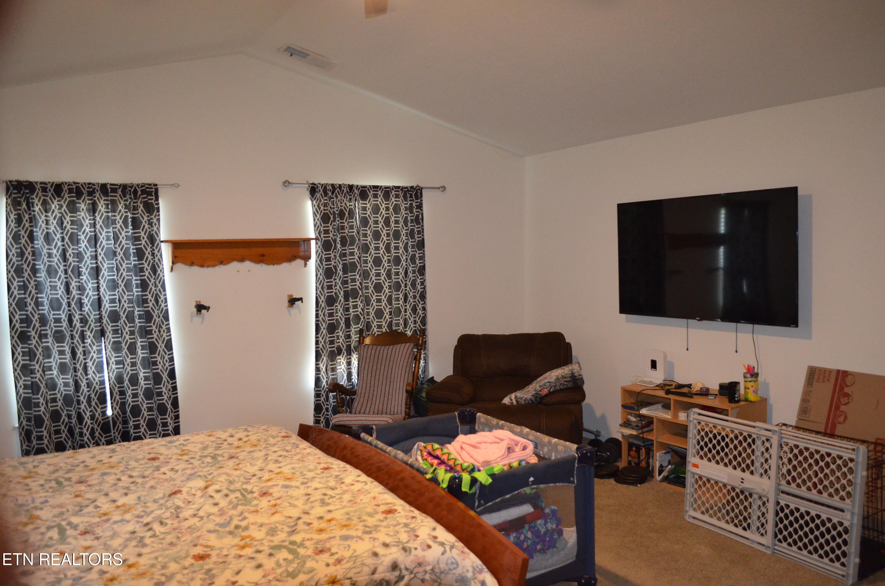 319 Chrysler Lane Powell TN 37849