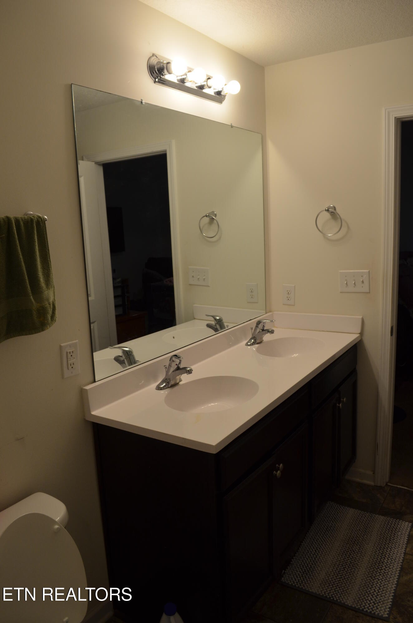 319 Chrysler Lane Powell TN 37849