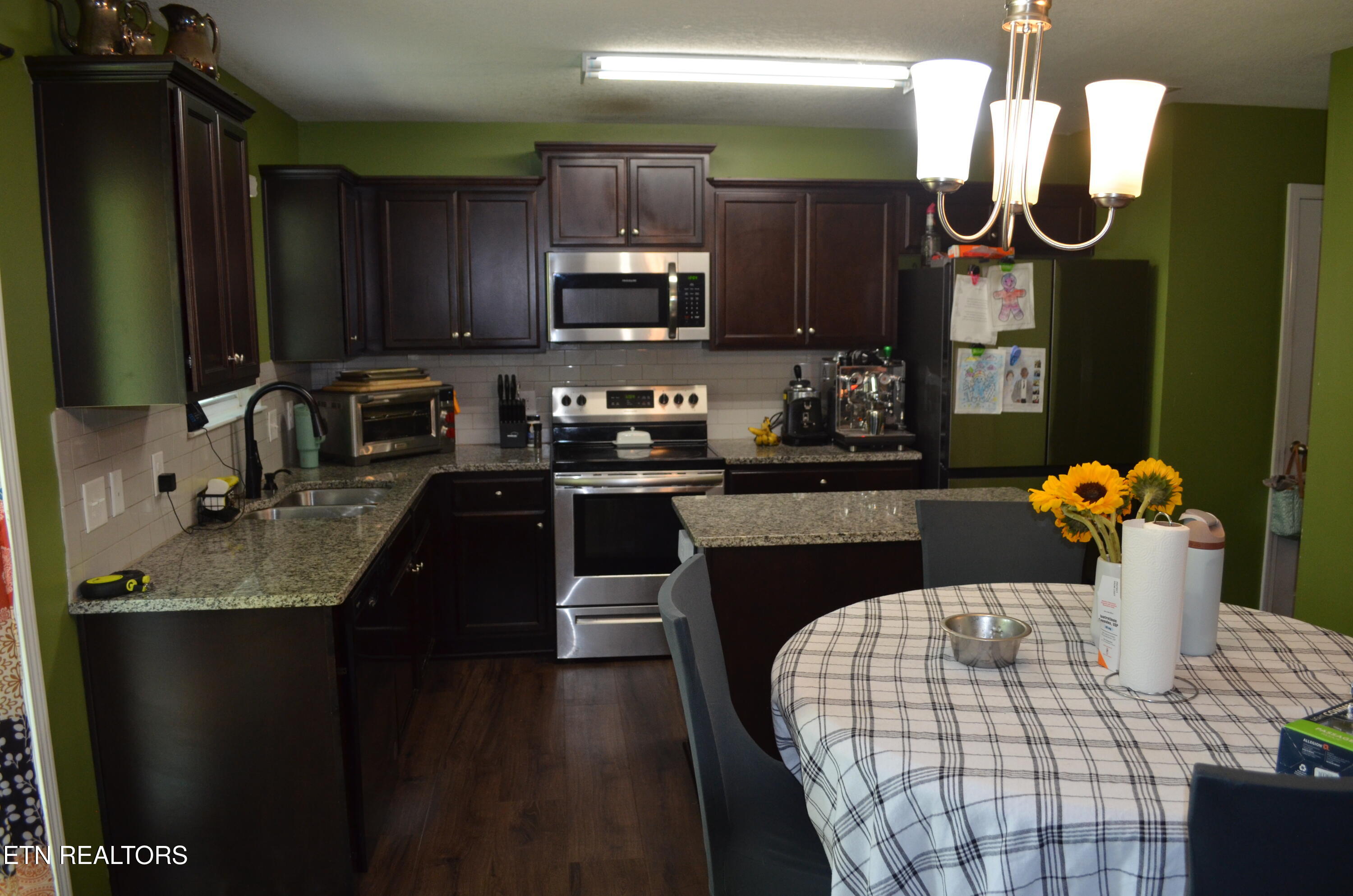 319 Chrysler Lane Powell TN 37849