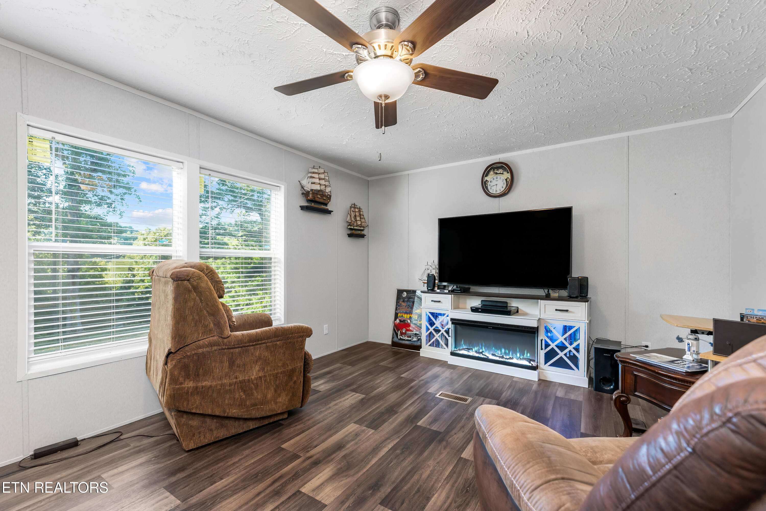 409 Bull Run Road Luttrell TN 37779