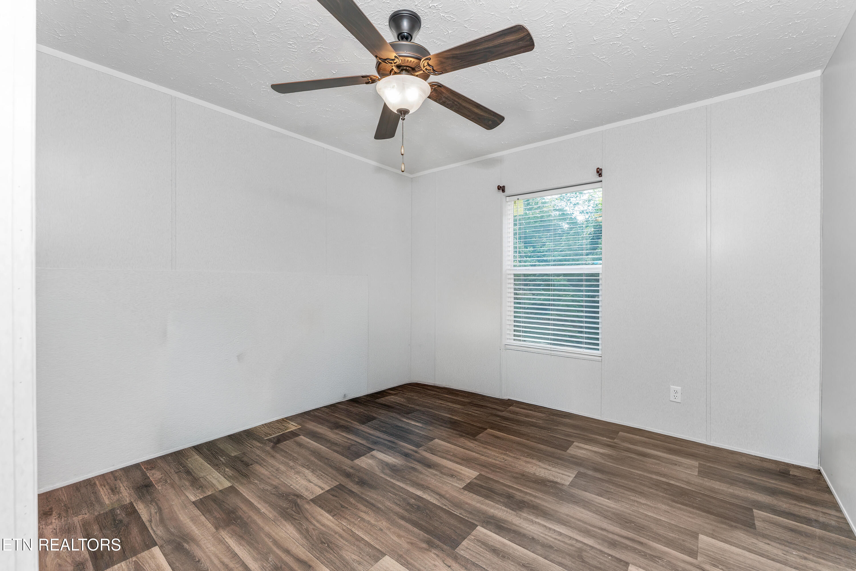 409 Bull Run Road Luttrell TN 37779