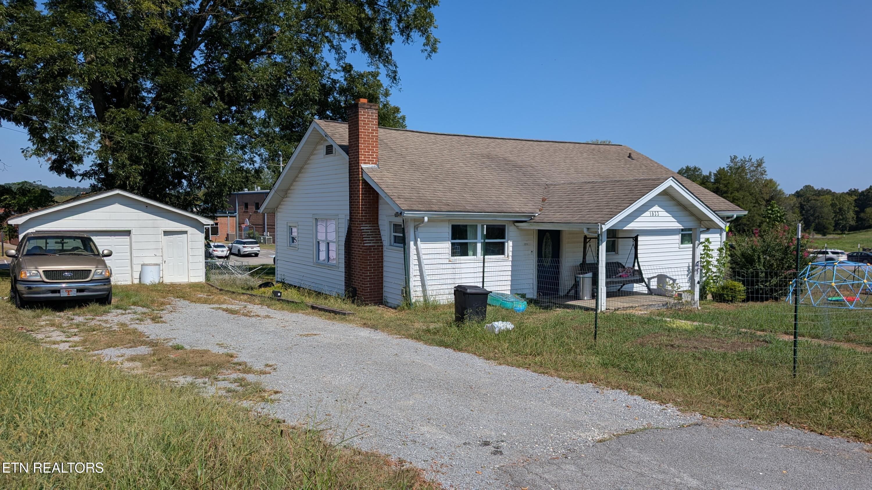 1933 Mountain Road Andersonville TN 37705