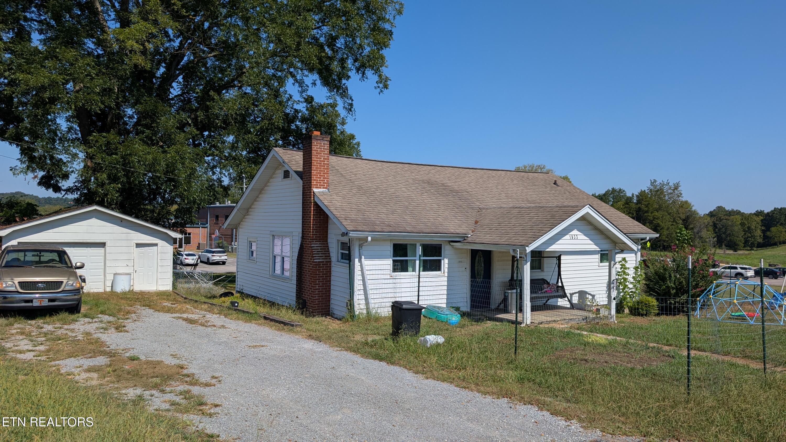 1933 Mountain Road Andersonville TN 37705