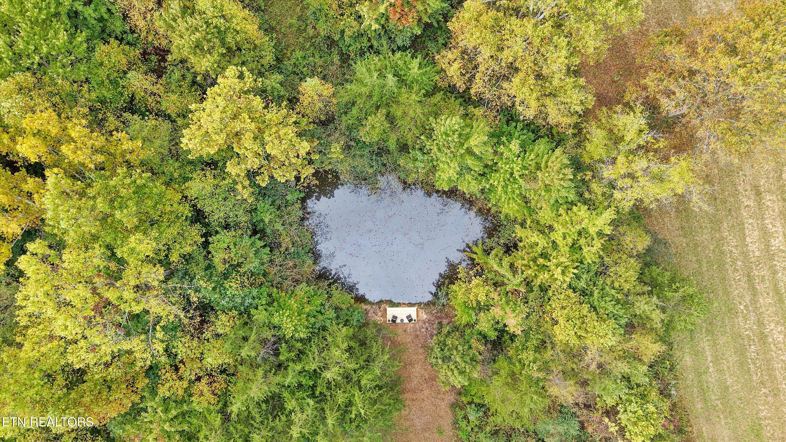 225 Pleasant View Loop Clinton TN 37716