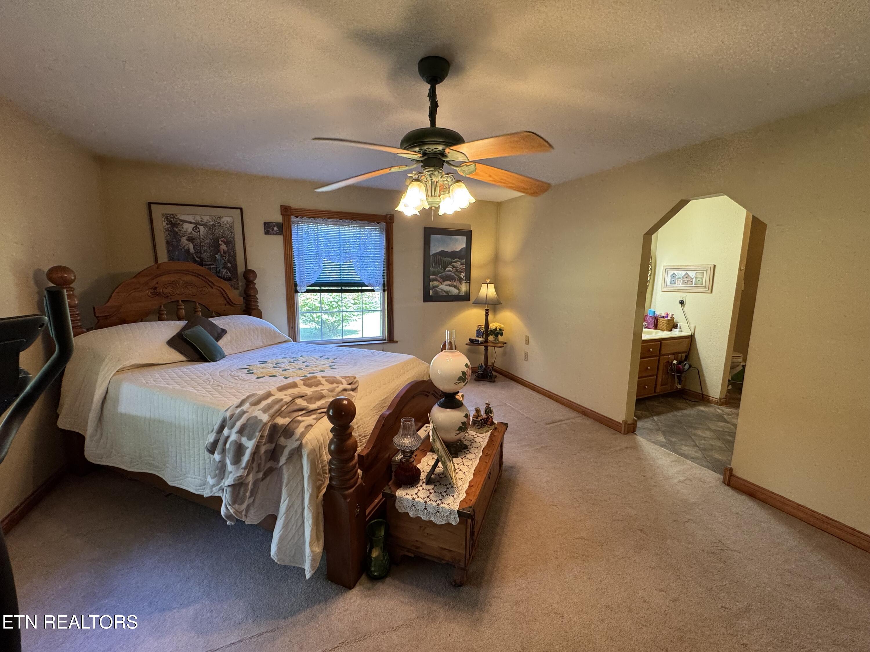 439 Elvira Lane Winfield TN 37892