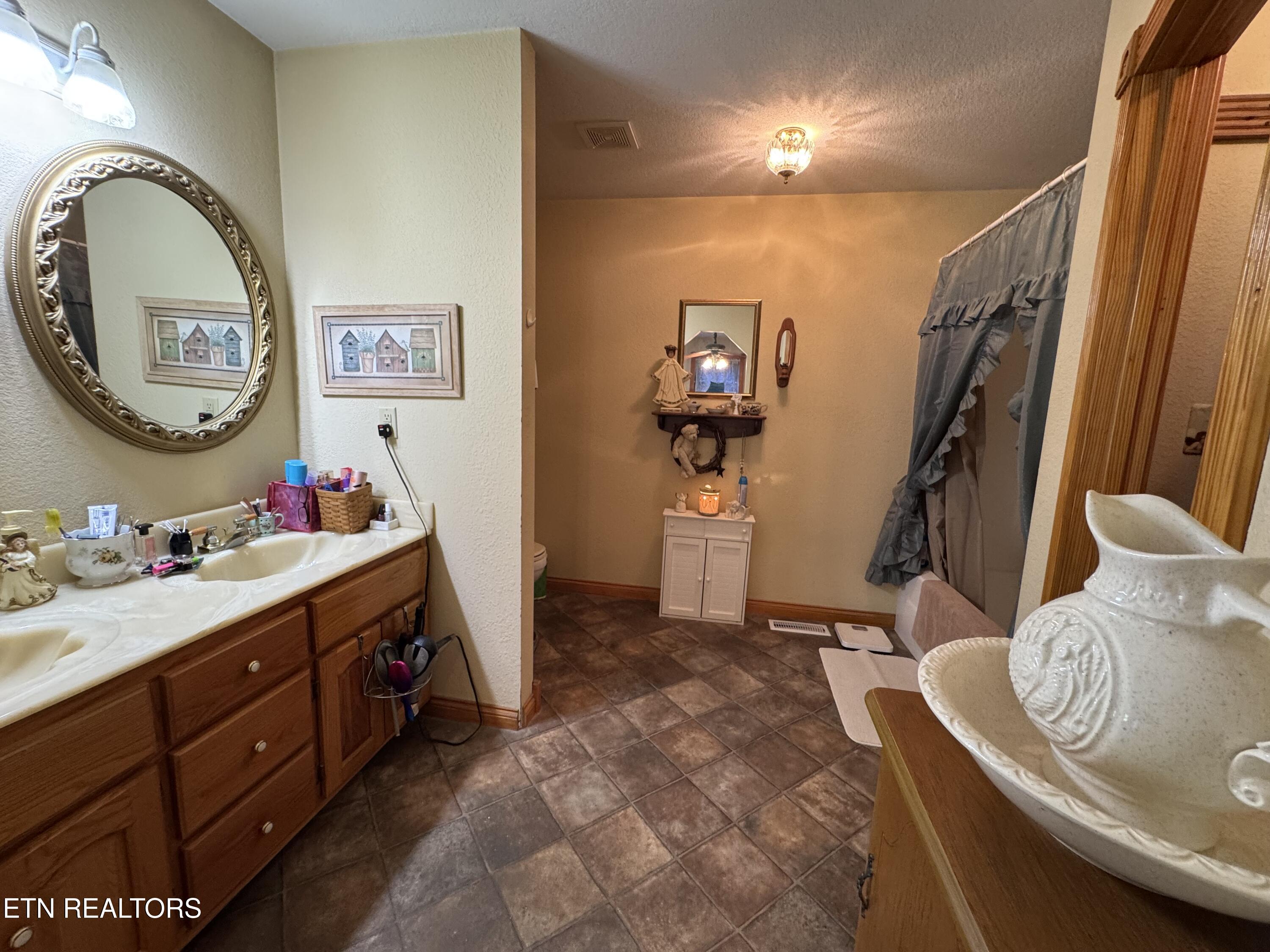 439 Elvira Lane Winfield TN 37892
