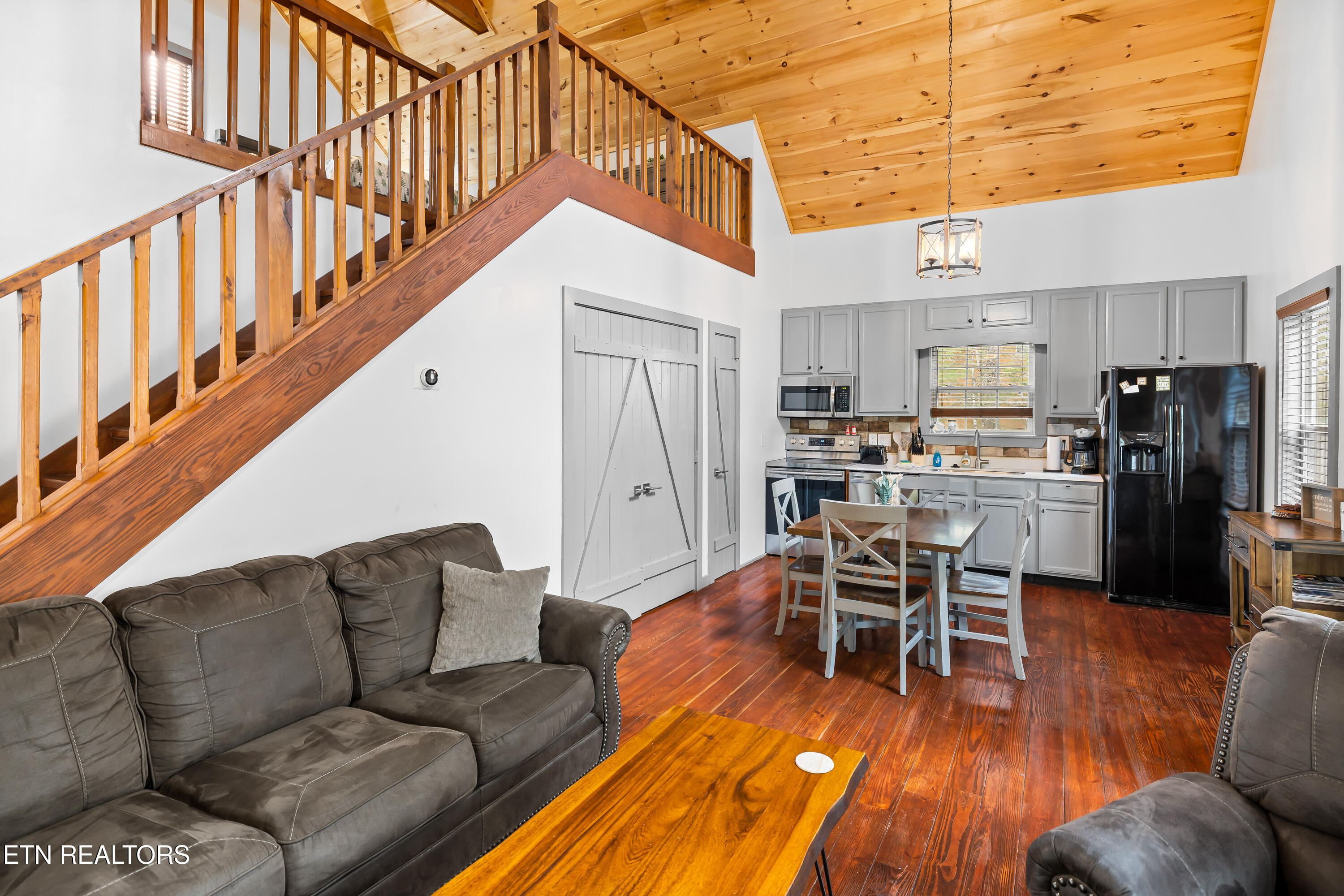 516 Clearwater Circle Townsend TN 37882