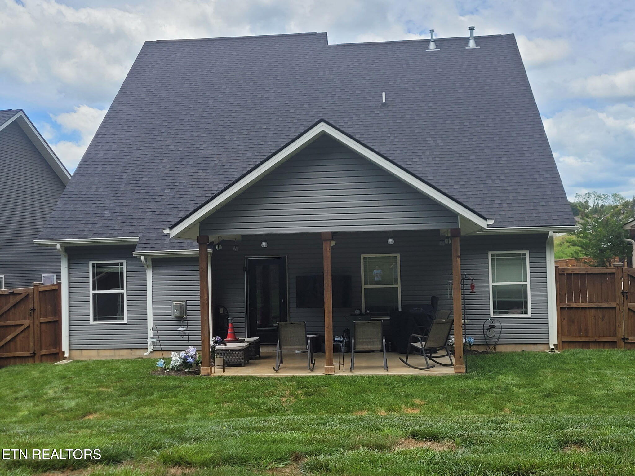 2216 Shylah Mia Lane Knoxville TN 37932