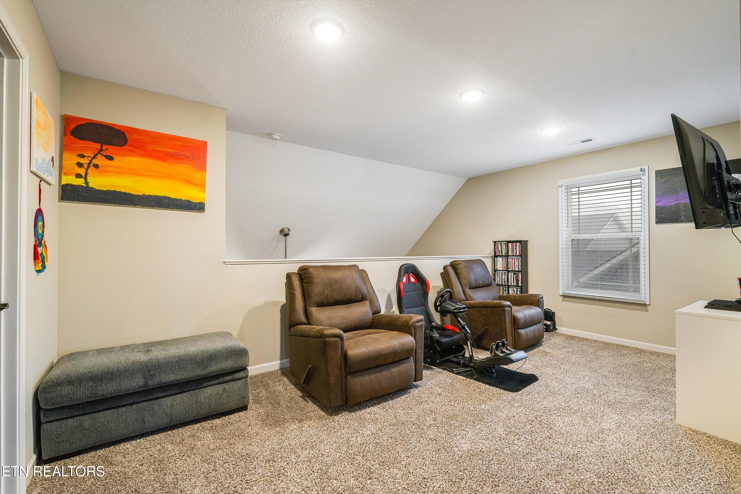 2216 Shylah Mia Lane Knoxville TN 37932