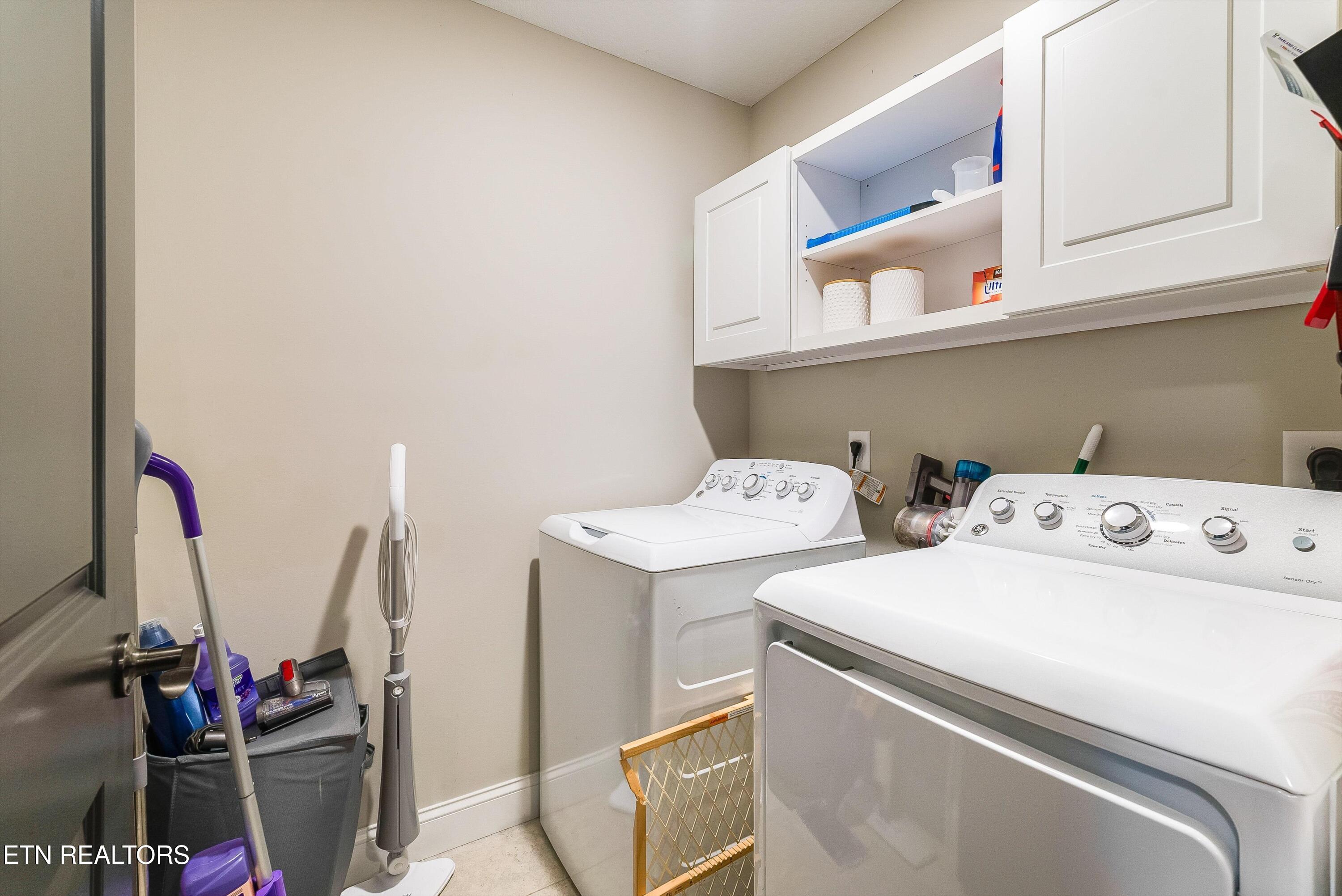 2216 Shylah Mia Lane Knoxville TN 37932