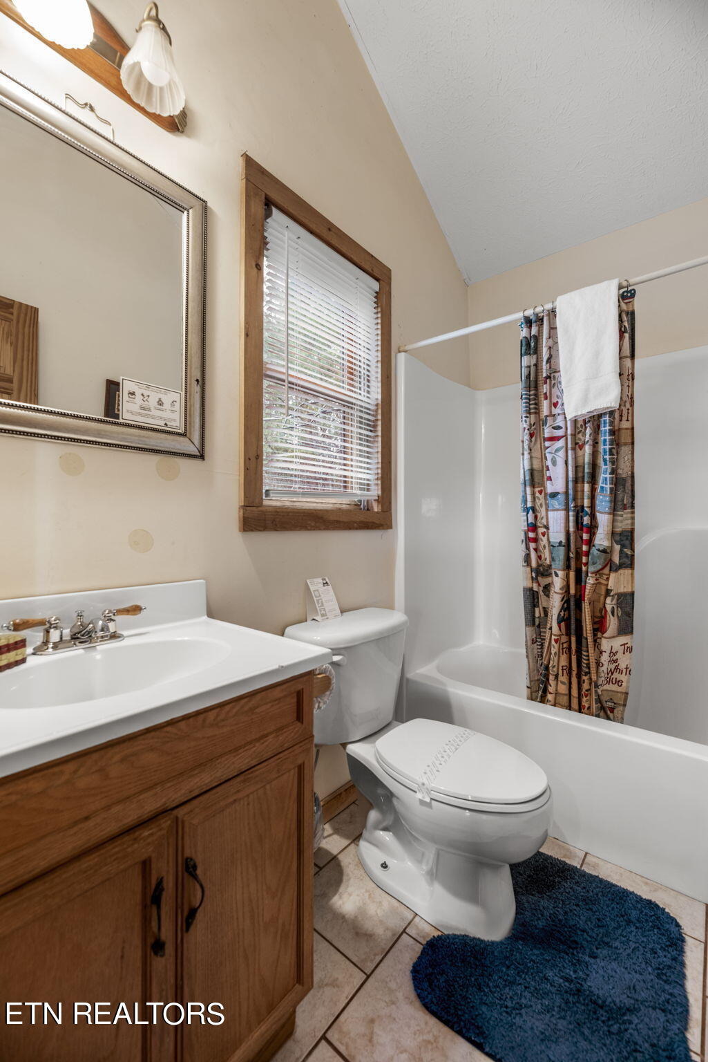 2526 Raccoon Hollow Way Sevierville TN 37862