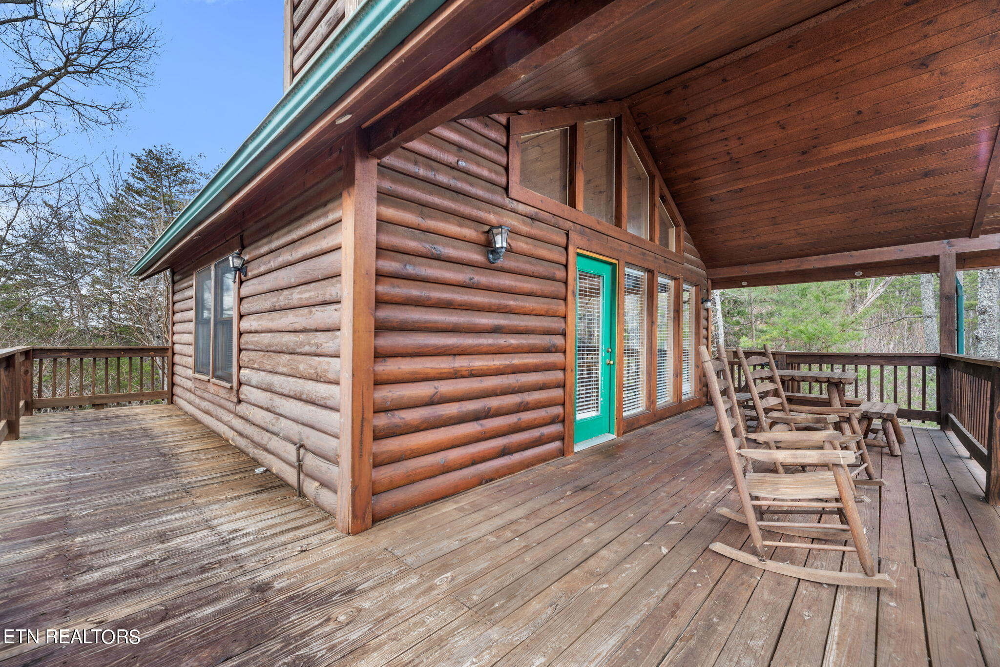 2526 Raccoon Hollow Way Sevierville TN 37862