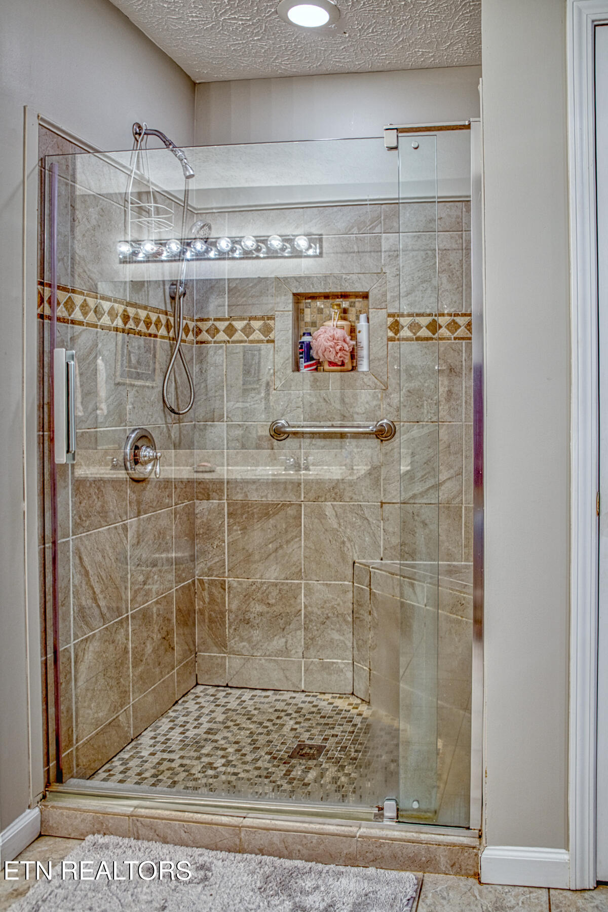 317 Taylor Circle Cookeville TN 38506