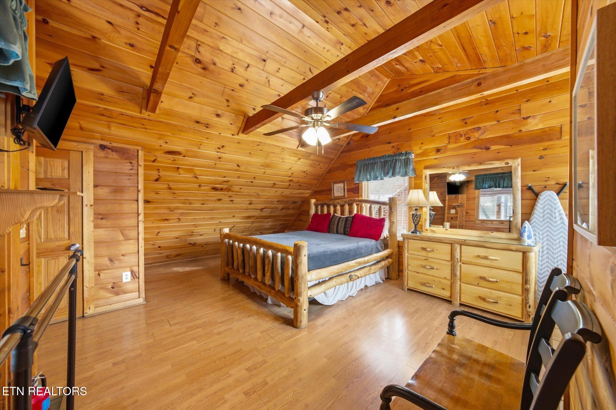 1713 Parkway View Court Sevierville TN 37876