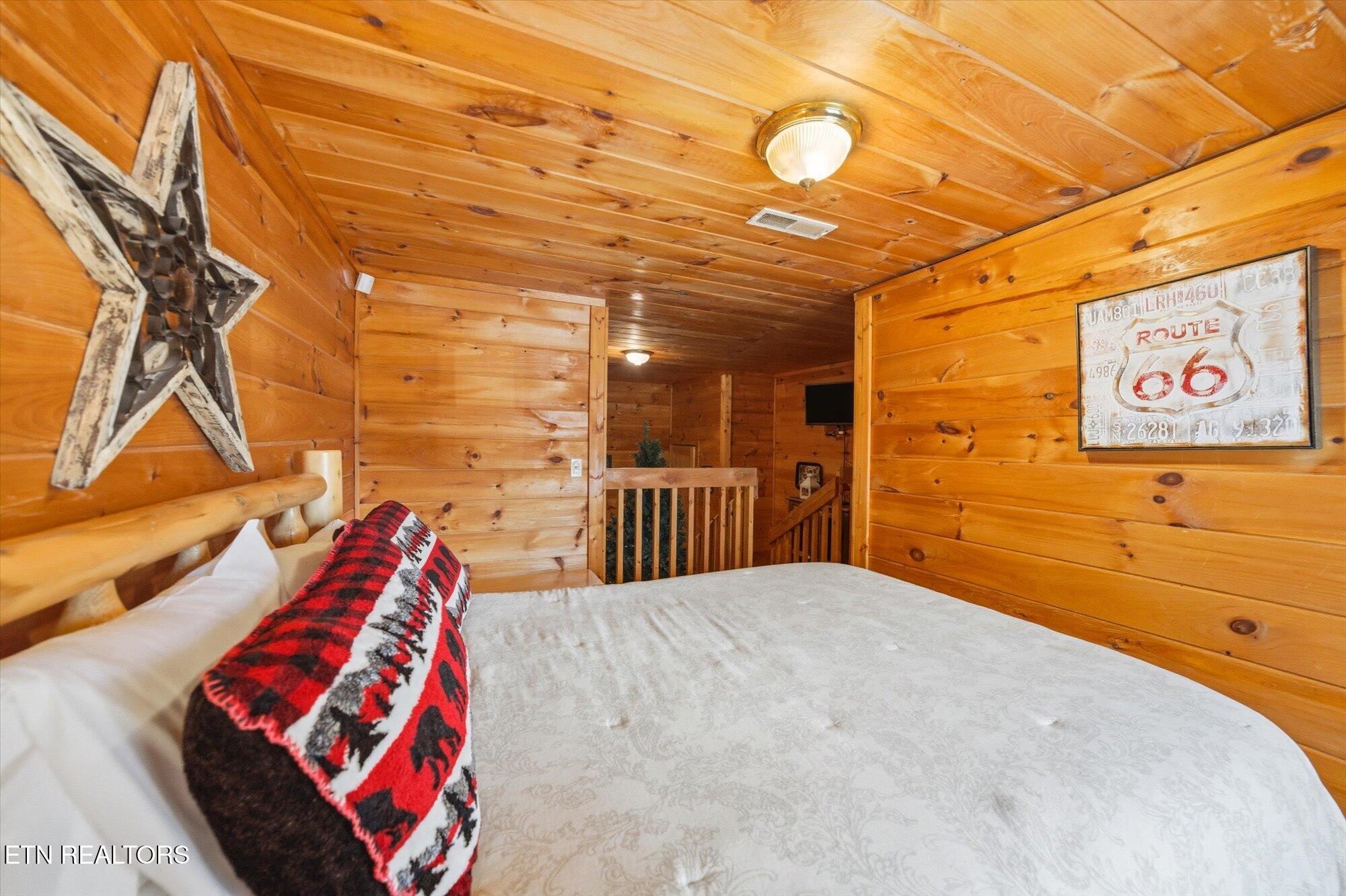 1713 Parkway View Court Sevierville TN 37876