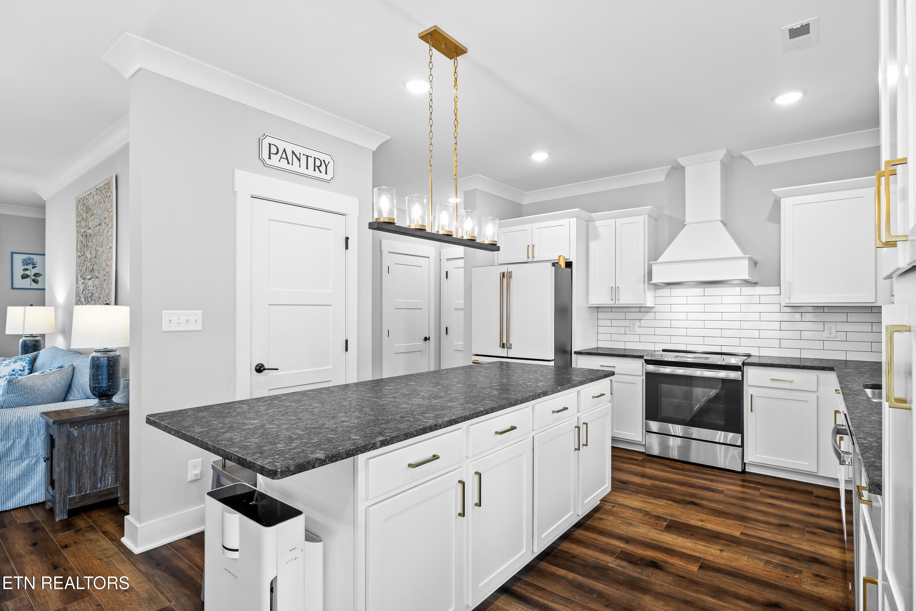 7159 Running Deer Road Knoxville TN 37920
