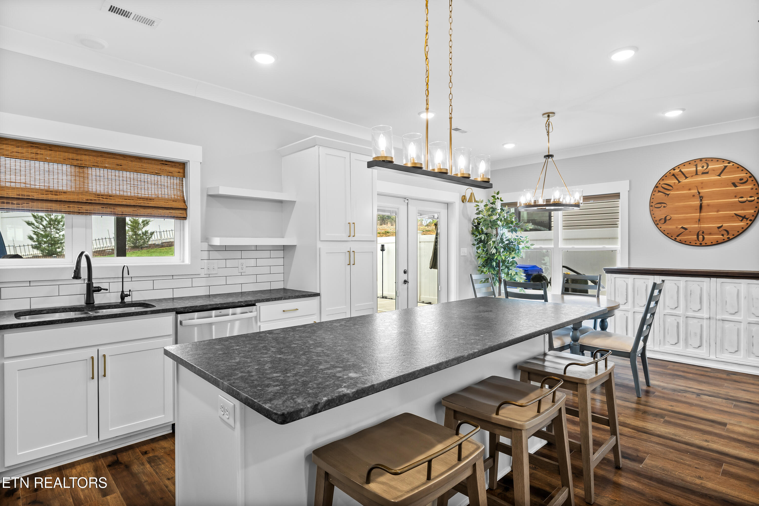 7159 Running Deer Road Knoxville TN 37920