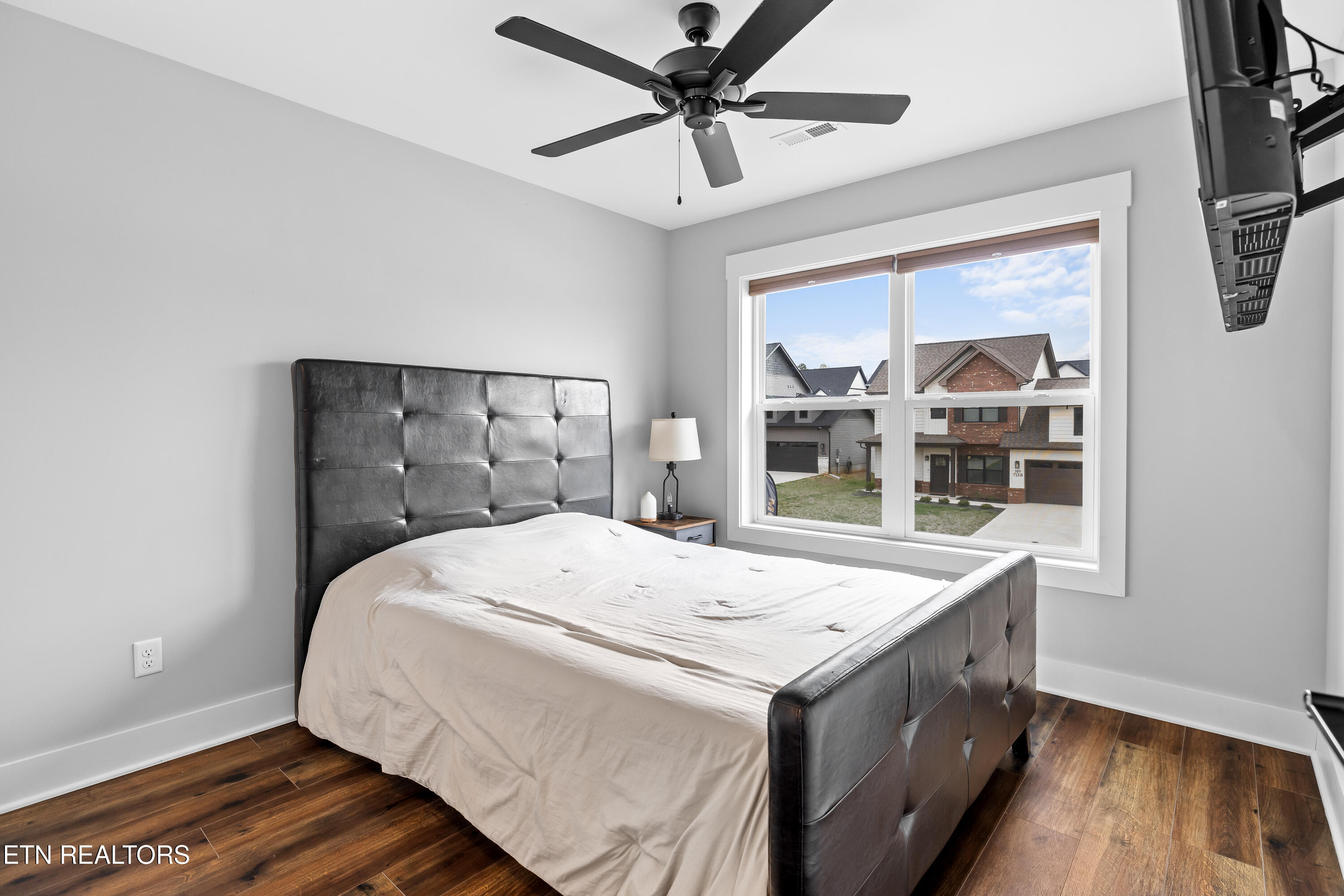 7159 Running Deer Road Knoxville TN 37920
