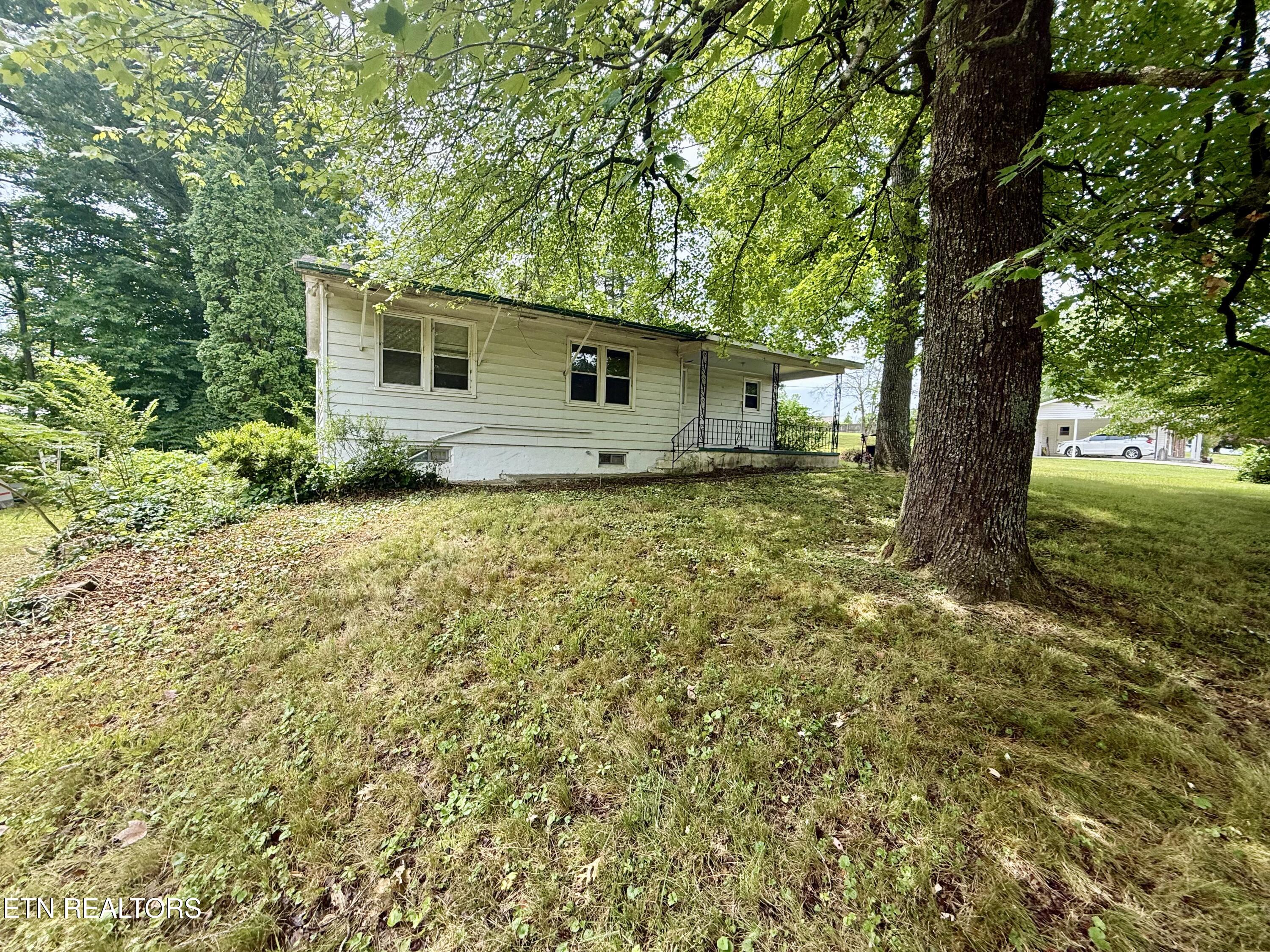 231 Airport Road Oliver Springs TN 37840