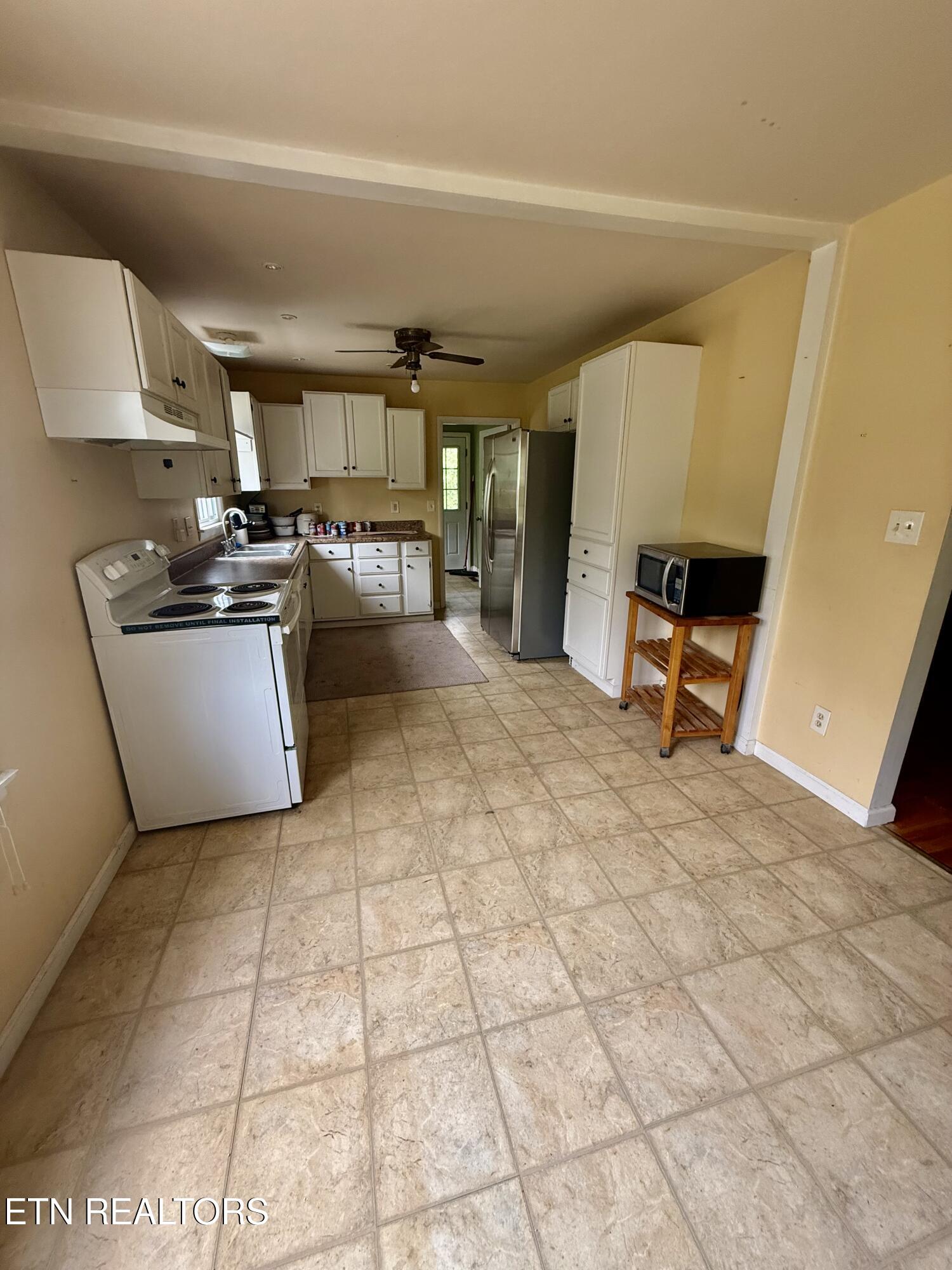 231 Airport Road Oliver Springs TN 37840