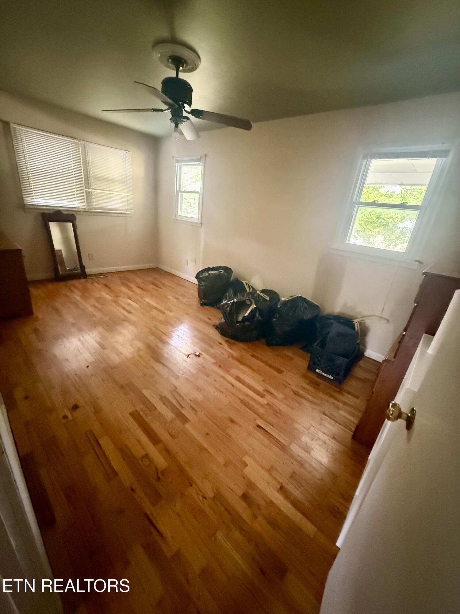 231 Airport Road Oliver Springs TN 37840