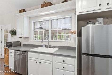 245 Rocky Top Road Luttrell TN 37779