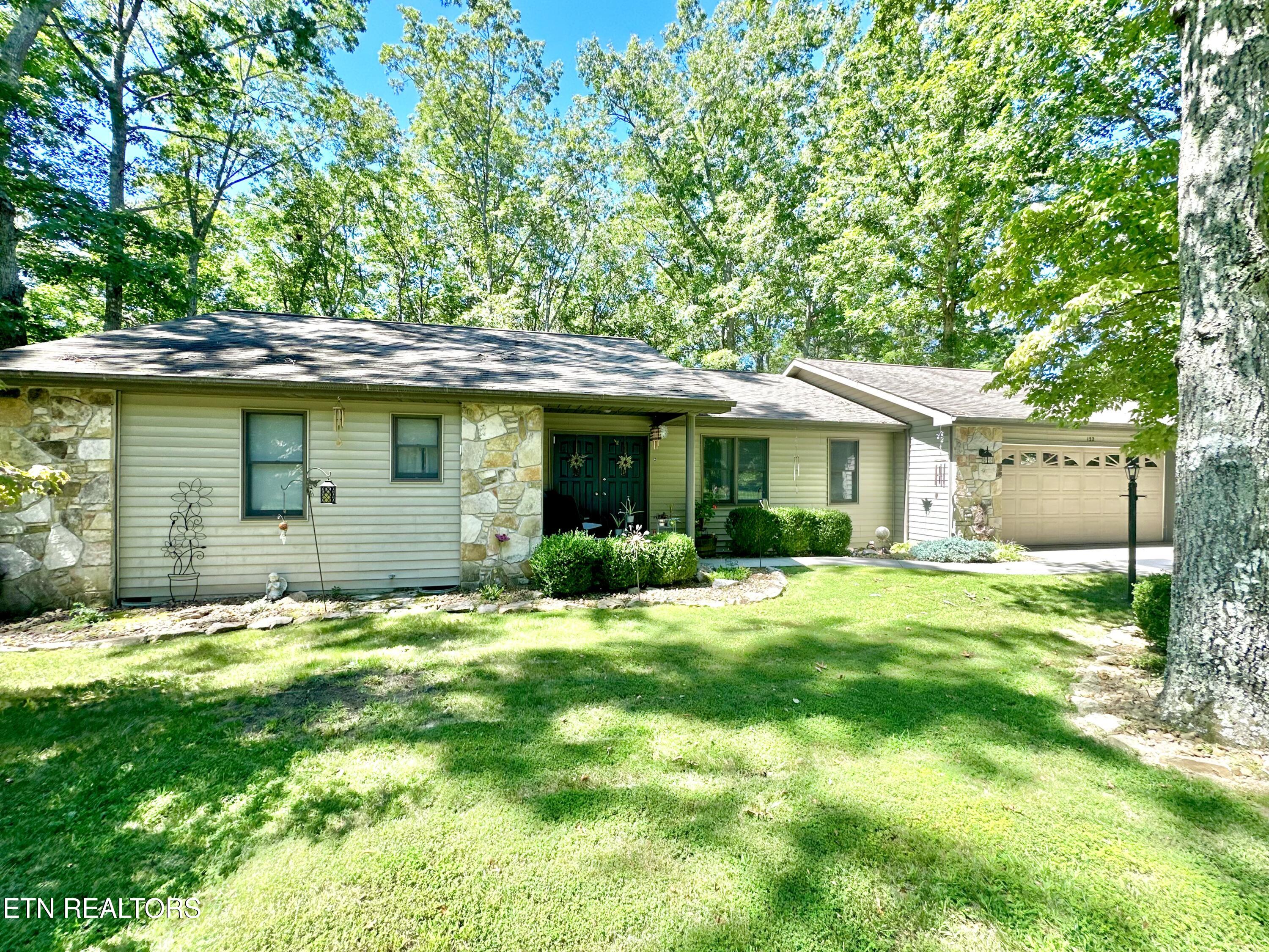 122 Glenwood Drive Crossville TN 38558