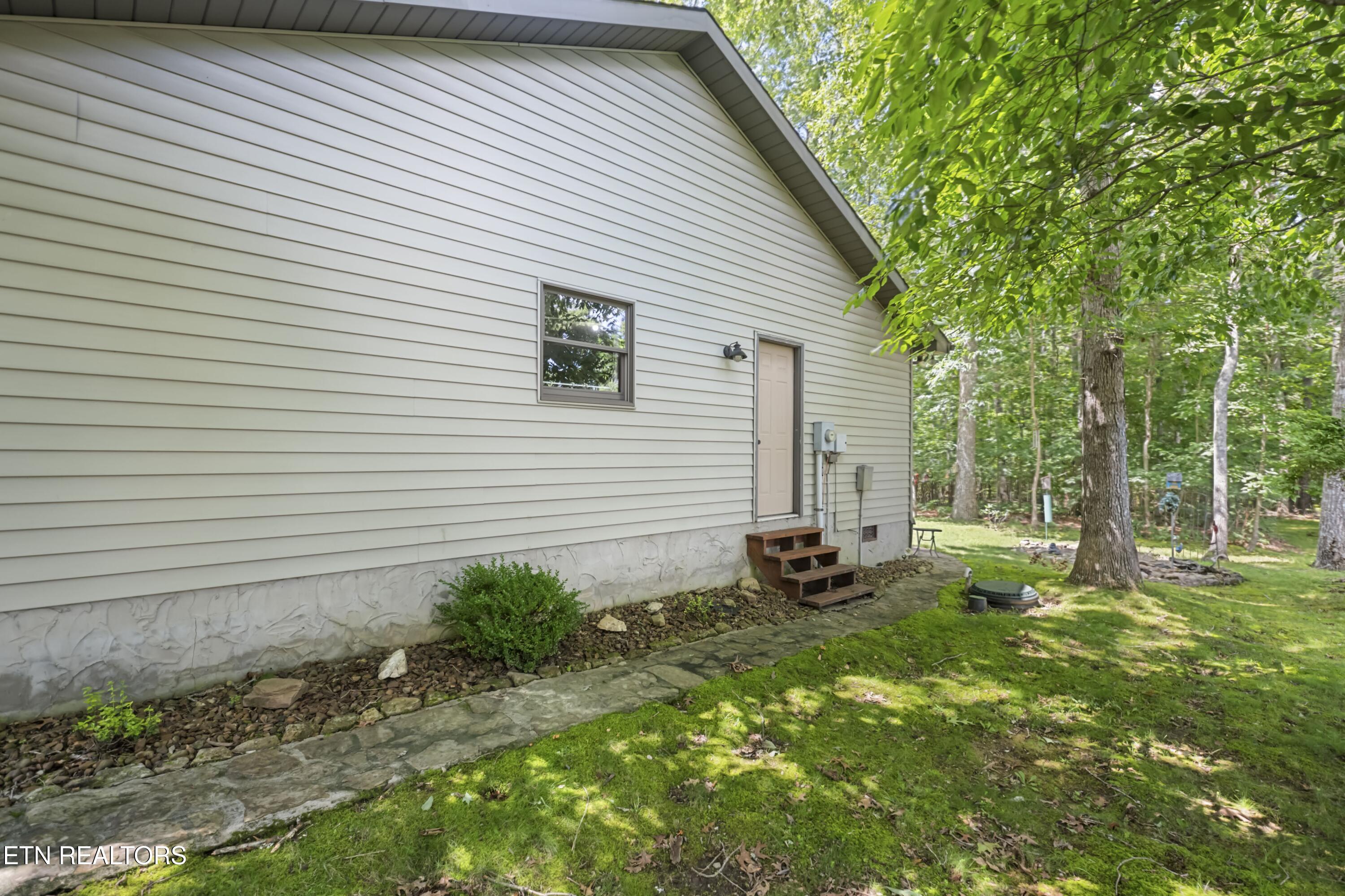 122 Glenwood Drive Crossville TN 38558