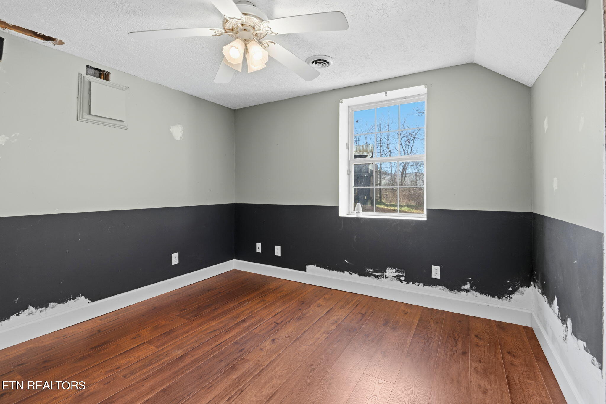 7123 Windwhisper Boulevard Knoxville TN 37924