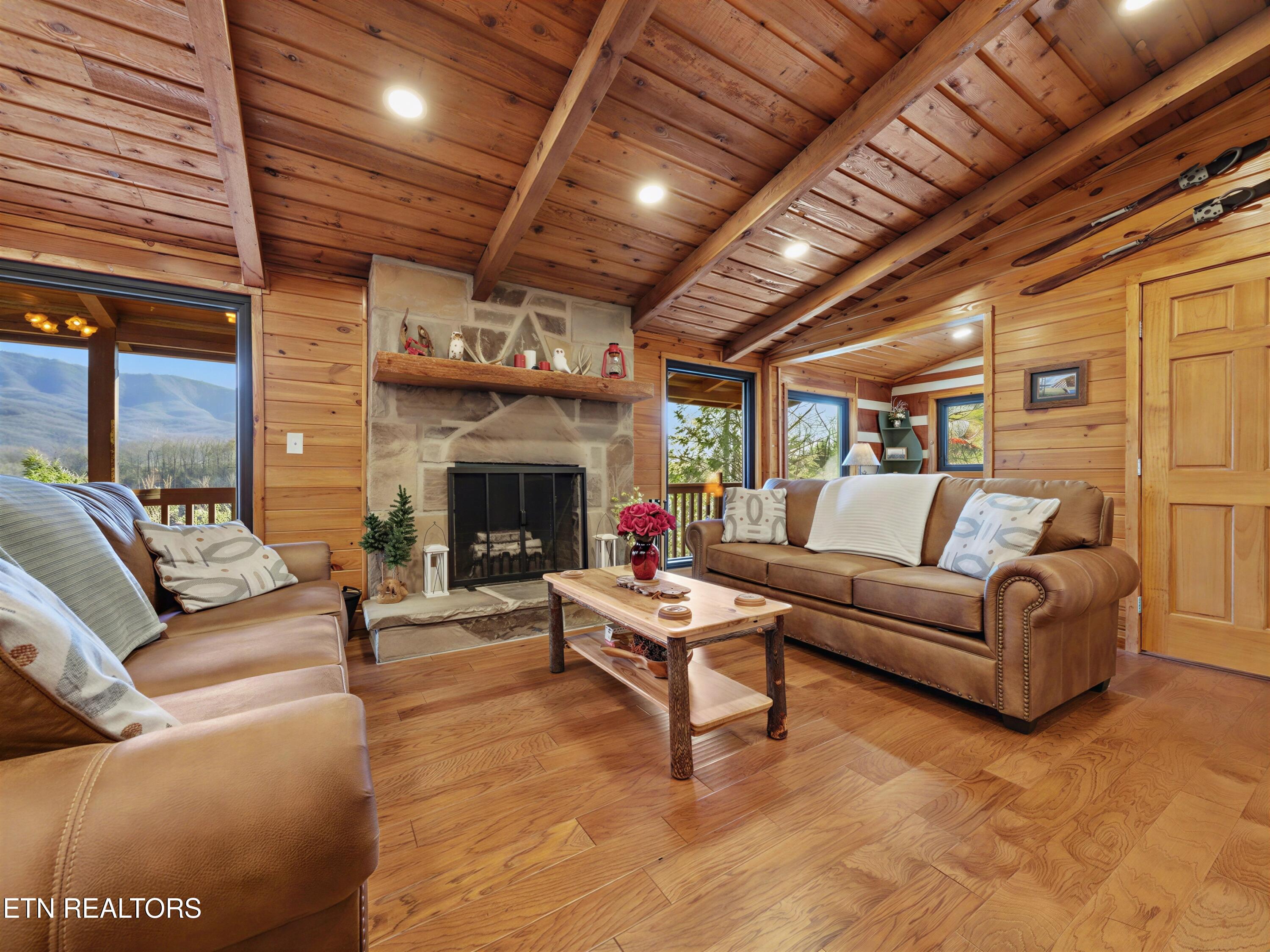 939 Vixen Run Gatlinburg TN 37738