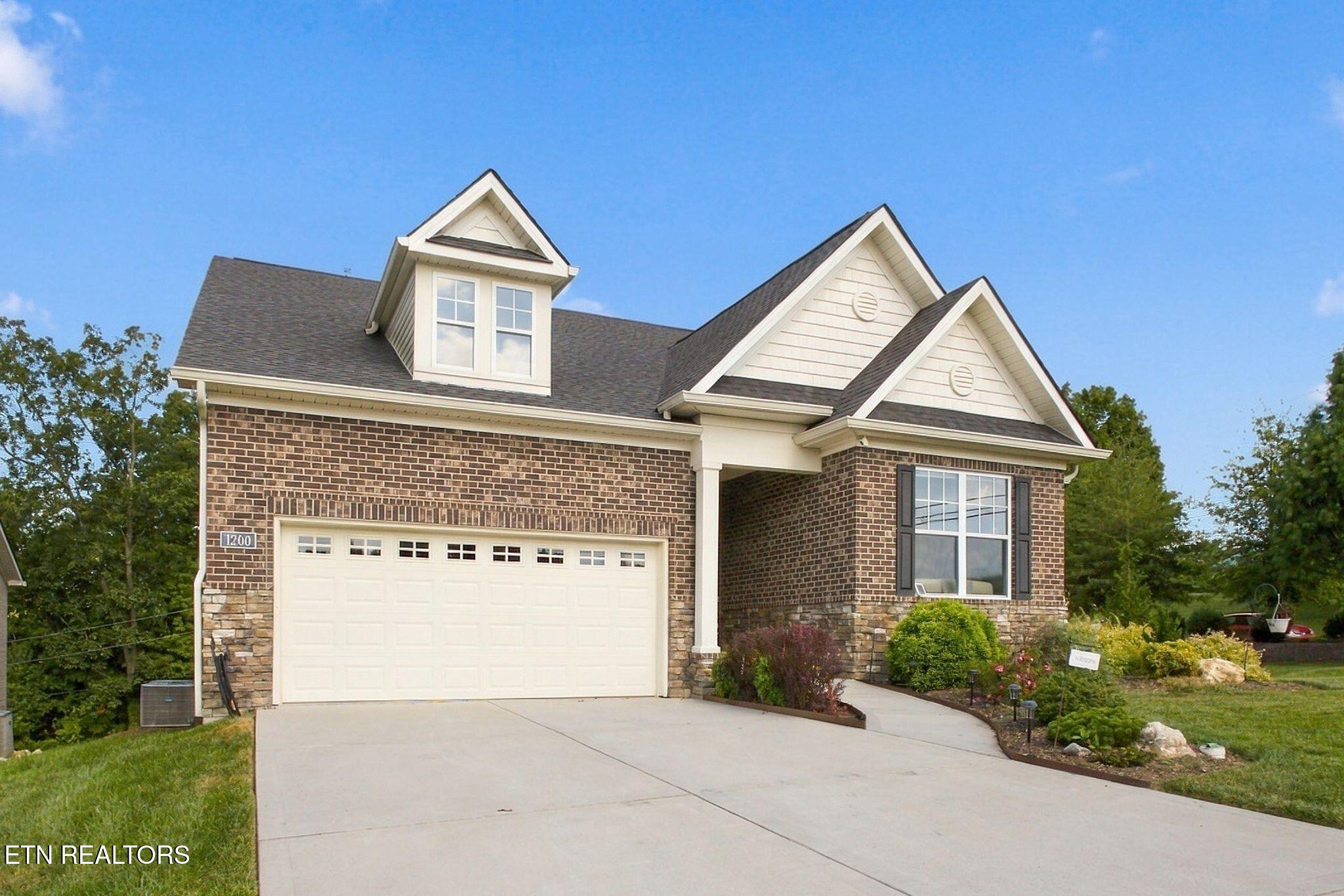 1200 Loggerhead Lane Knoxville TN 37932