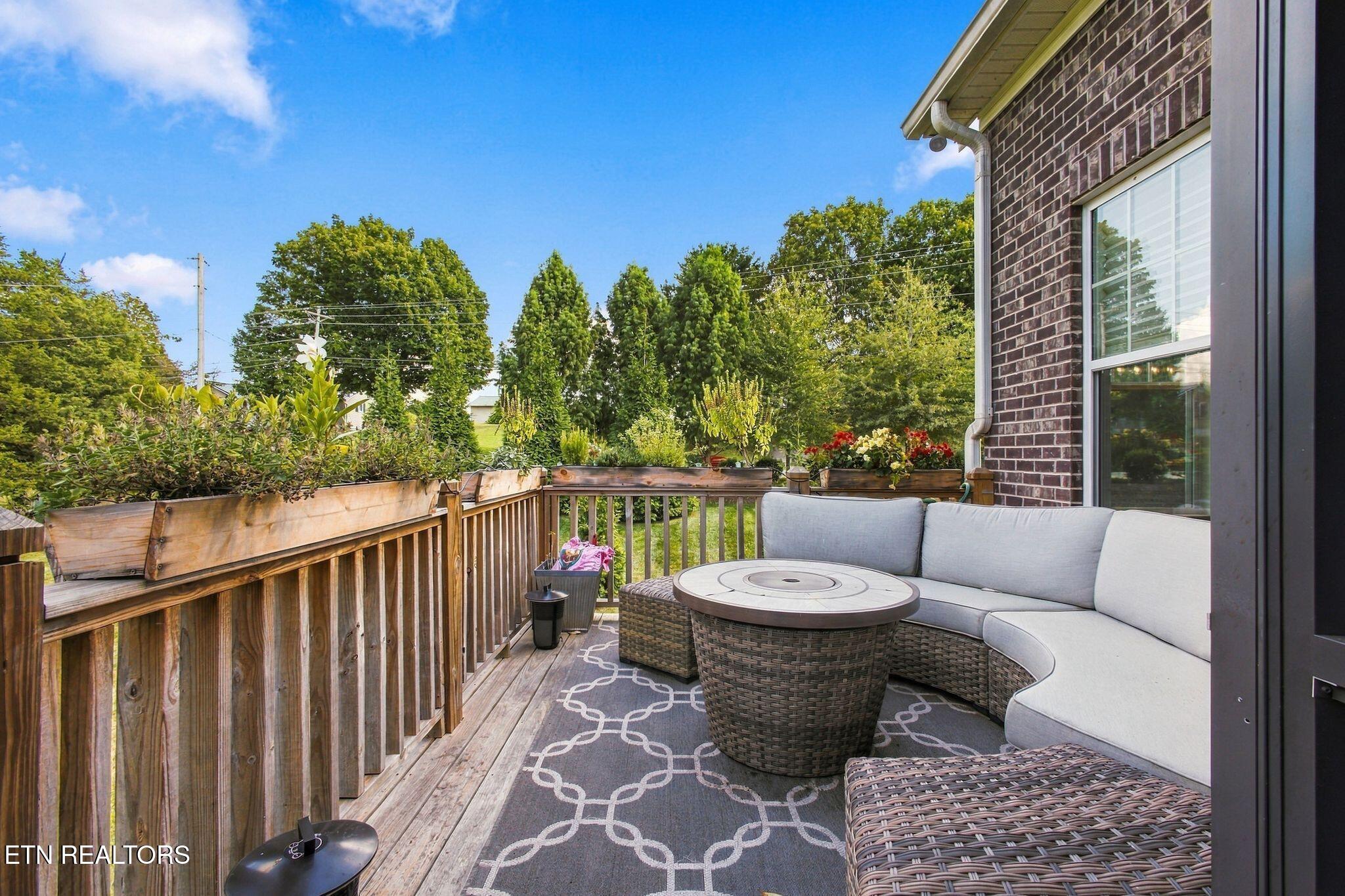 1200 Loggerhead Lane Knoxville TN 37932