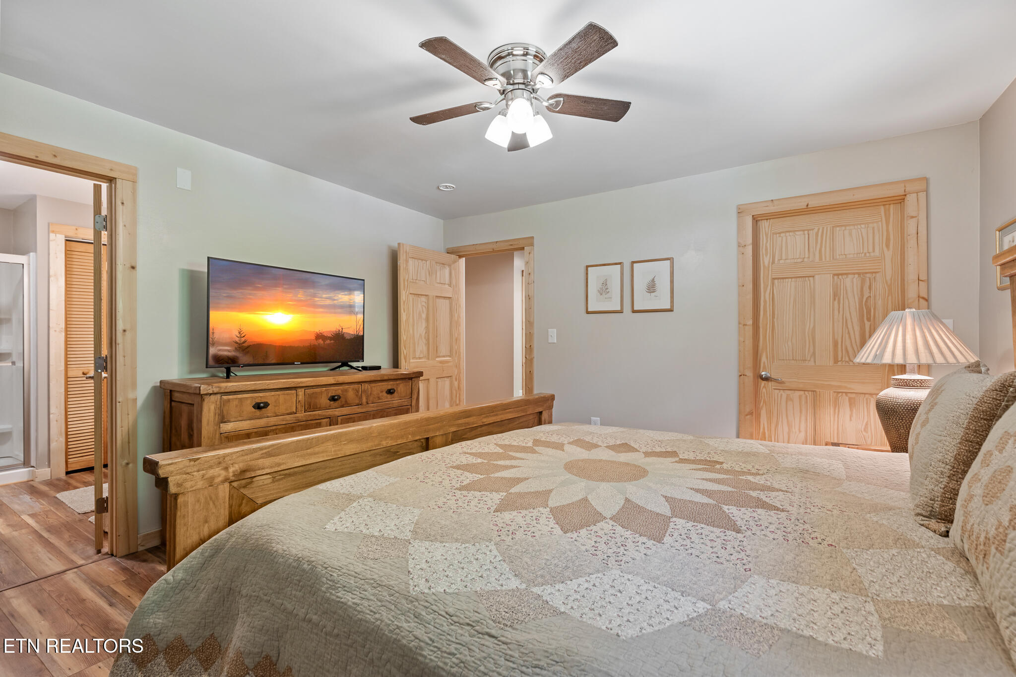 4527 E Scenic Drive Gatlinburg TN 37738