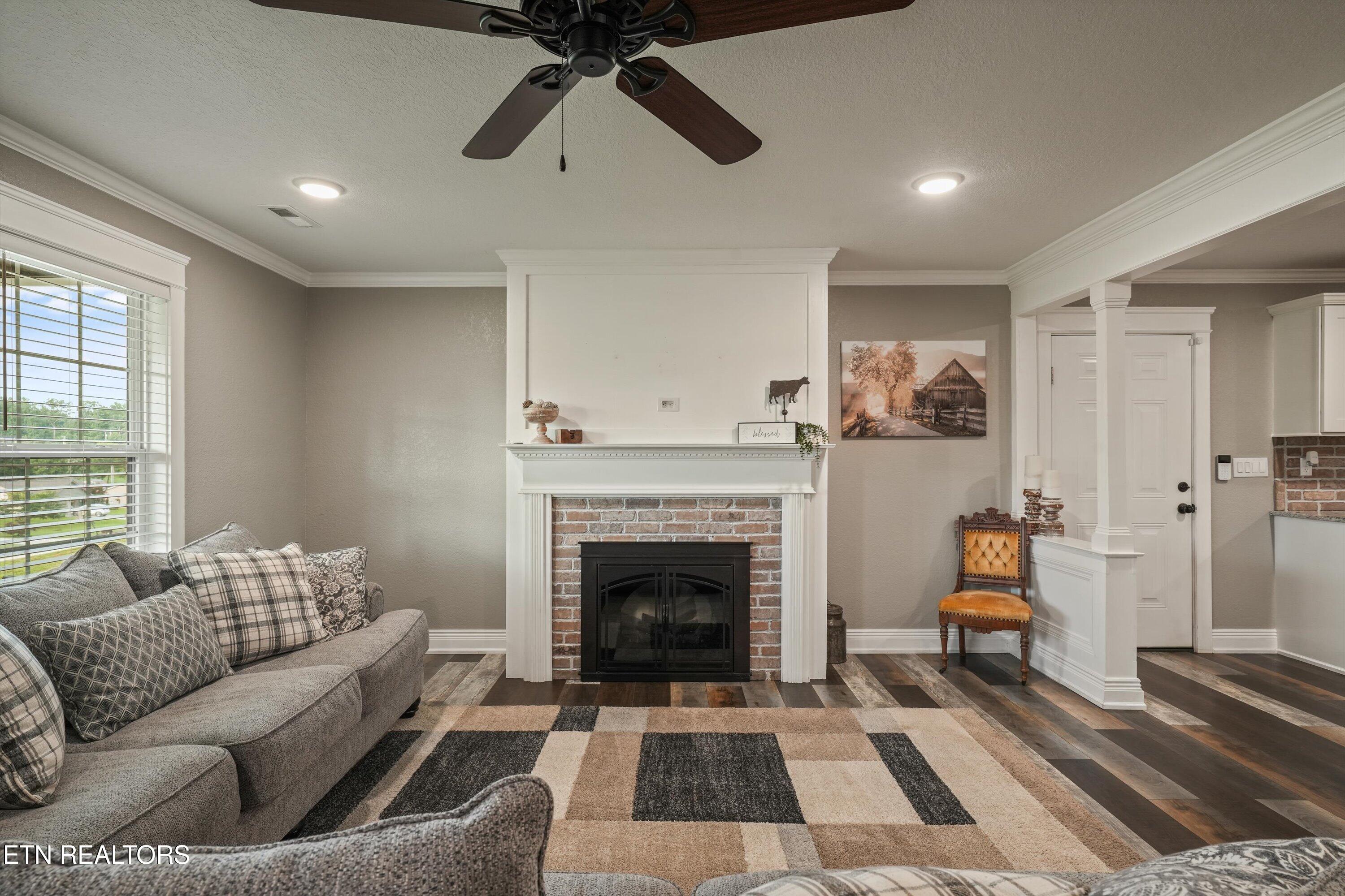 126 Zoe Circle Jacksboro TN 37757