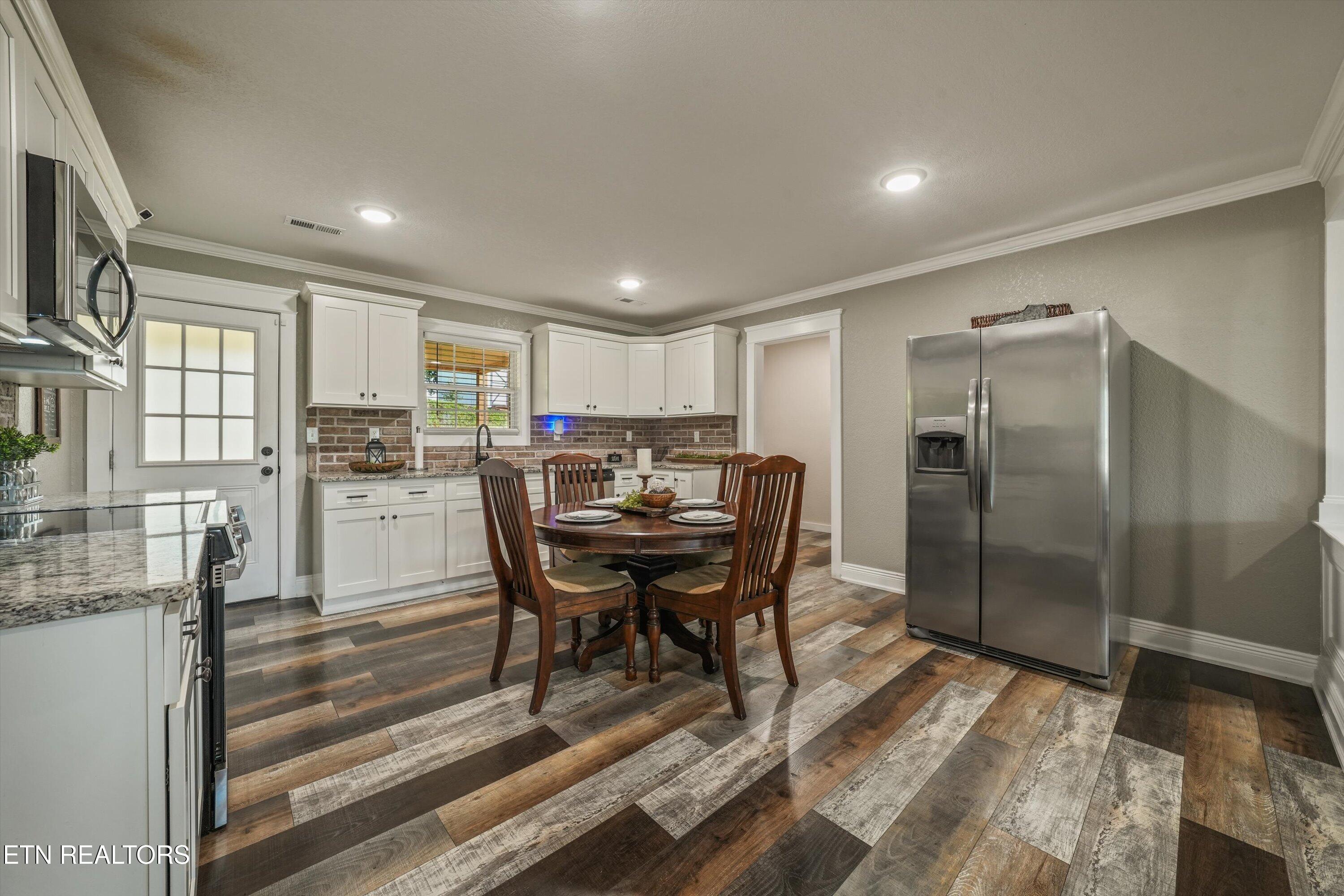 126 Zoe Circle Jacksboro TN 37757