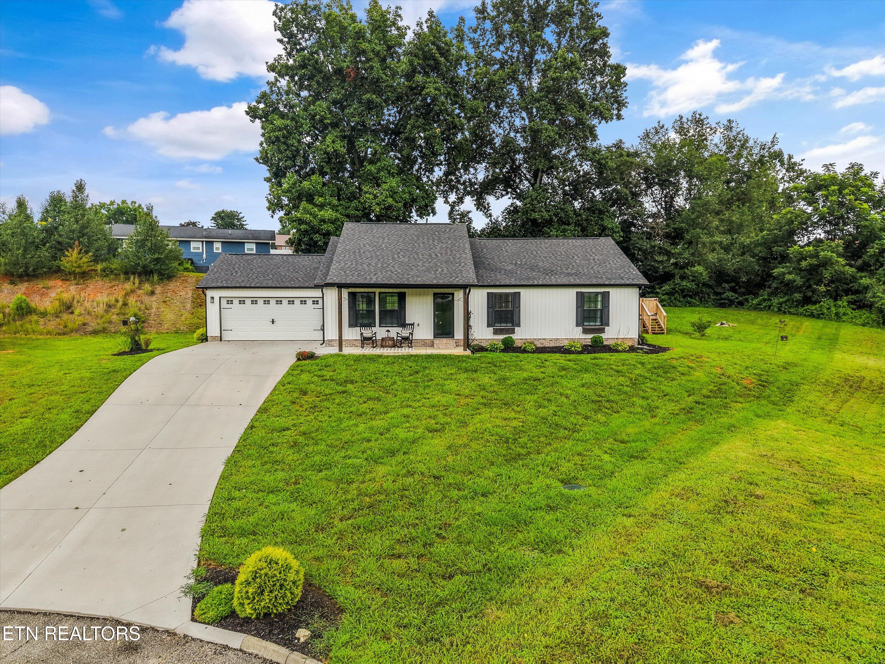 126 Zoe Circle Jacksboro TN 37757
