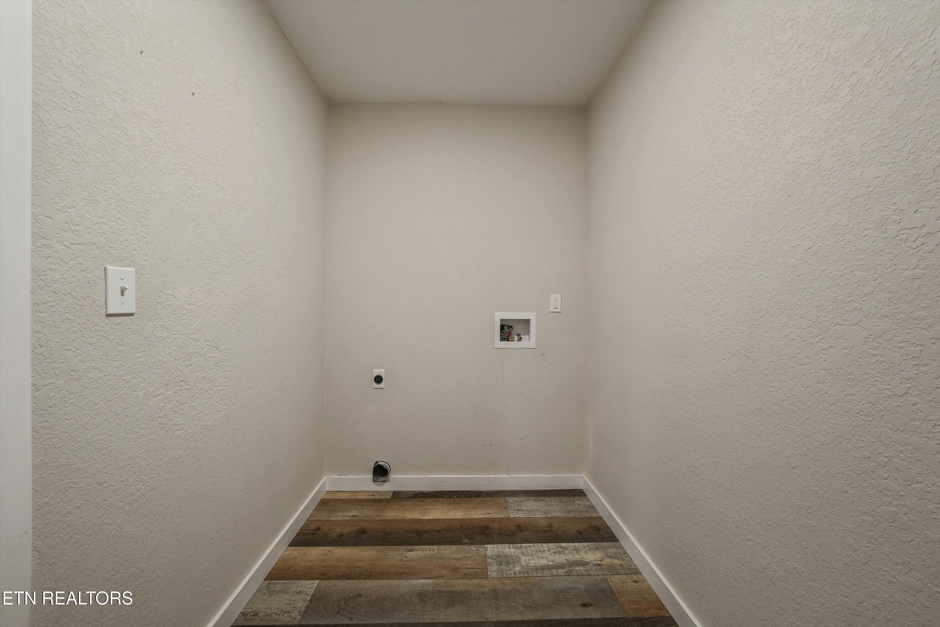126 Zoe Circle Jacksboro TN 37757