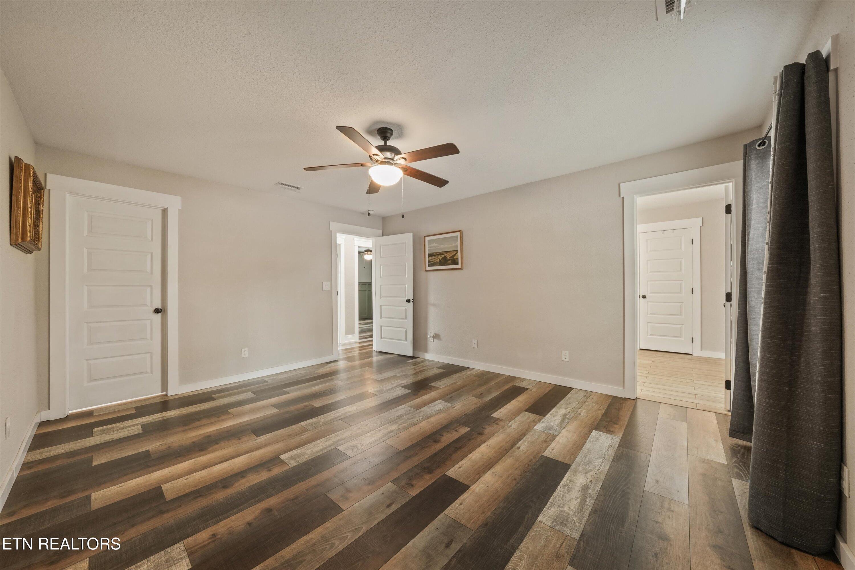 126 Zoe Circle Jacksboro TN 37757