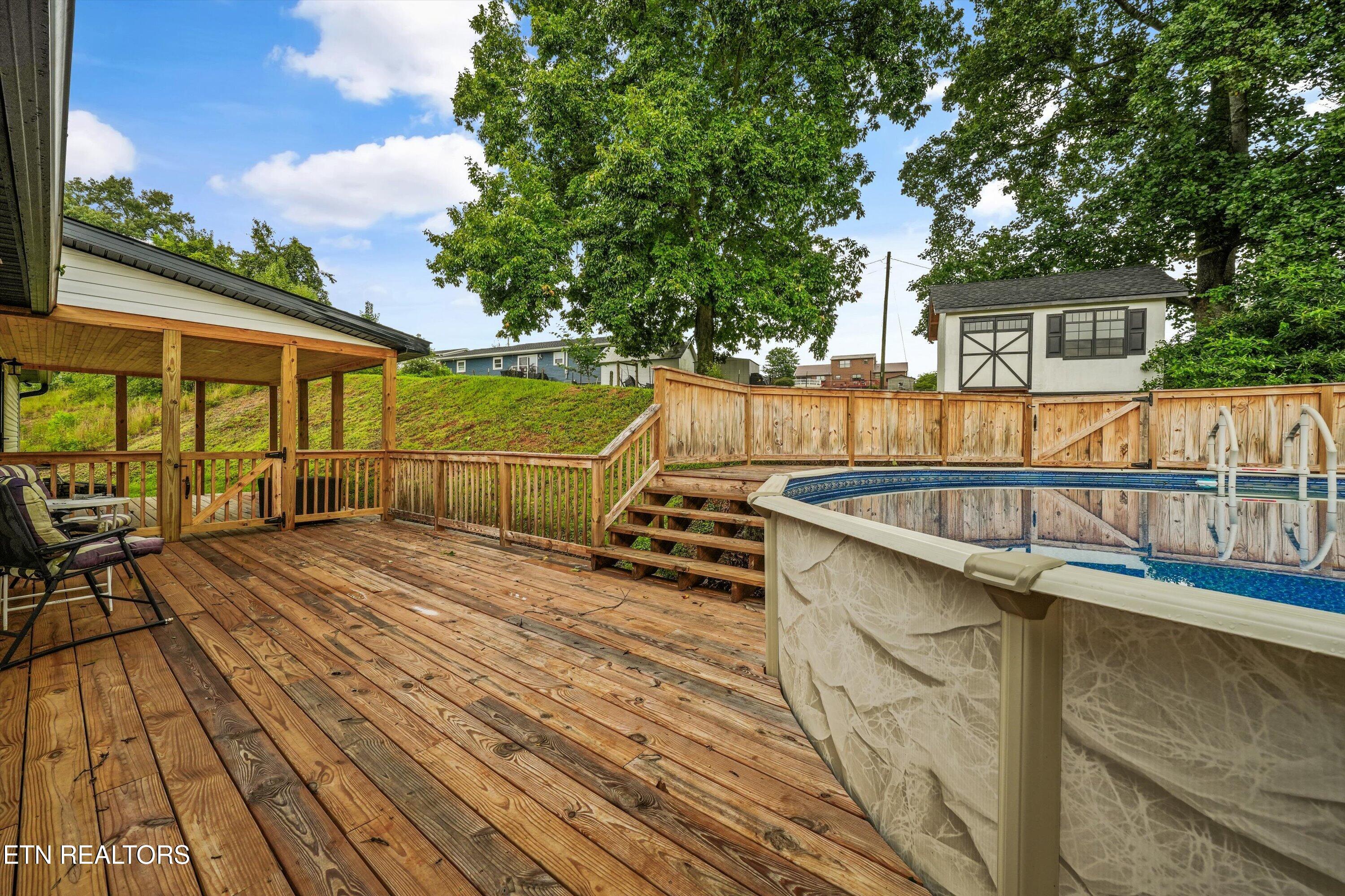 126 Zoe Circle Jacksboro TN 37757