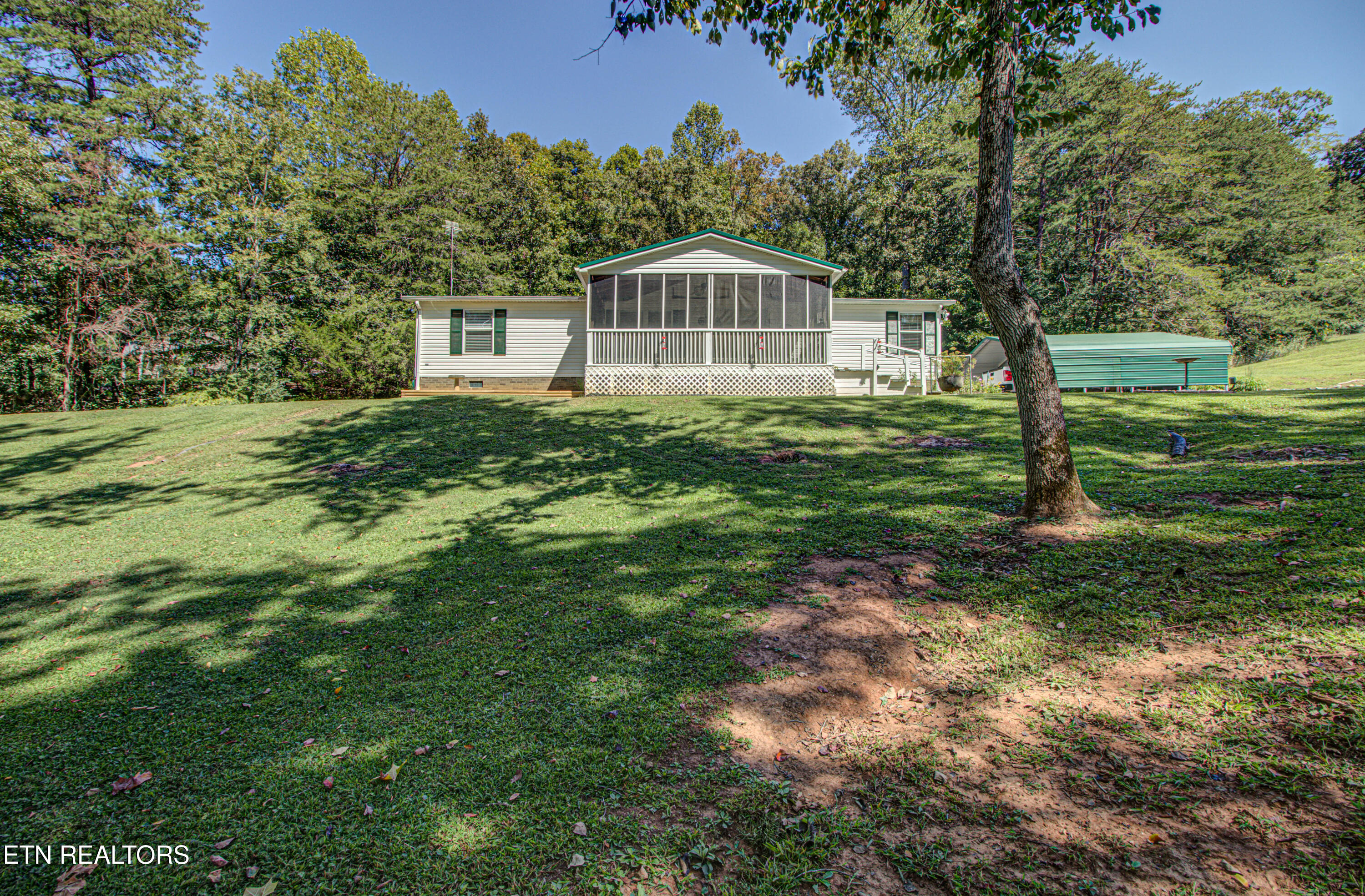 925 Cloyds Church Road Greenback TN 37742