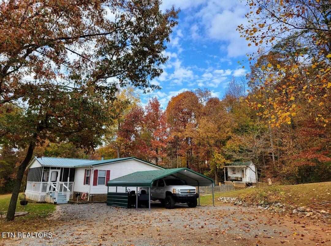 925 Cloyds Church Road Greenback TN 37742