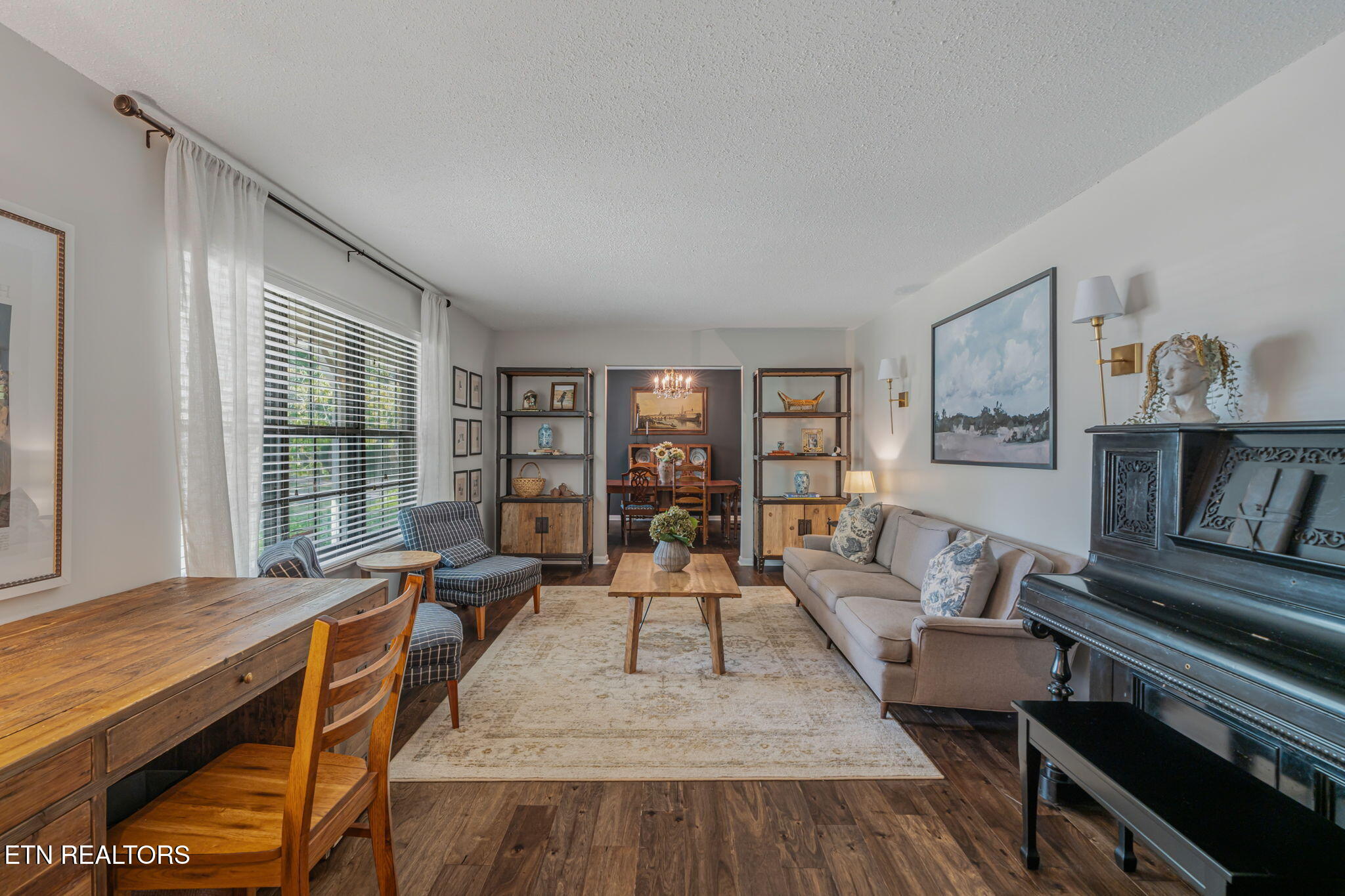 1804 Pinoak Court Knoxville TN 37923