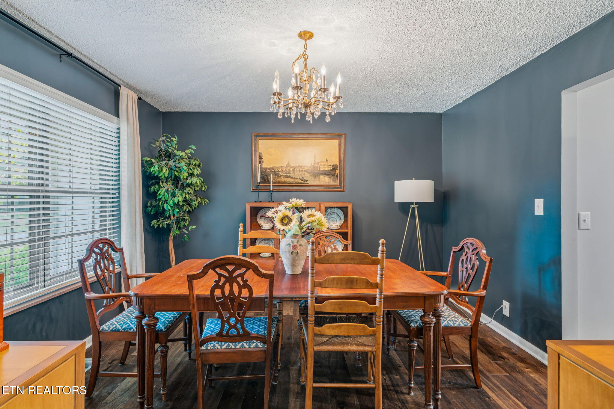 1804 Pinoak Court Knoxville TN 37923